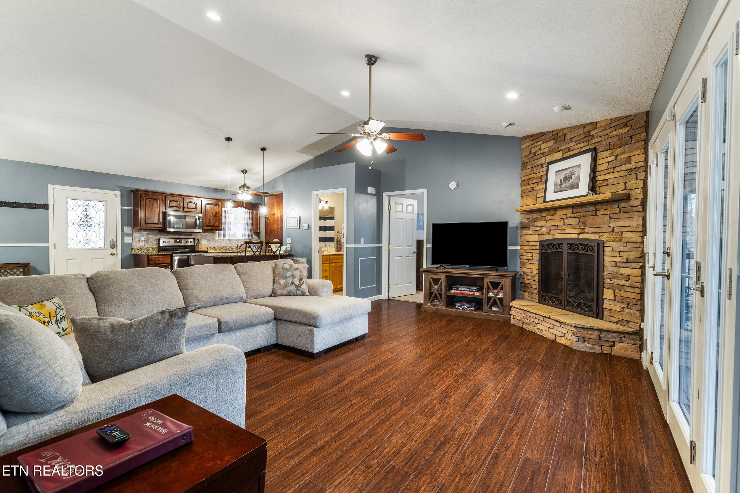 2067 Highpoint Lane Sevierville TN 37876