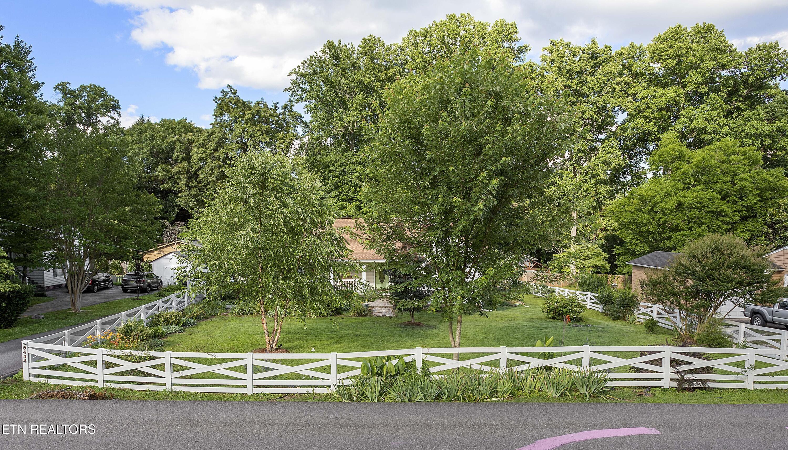 5444 Briercliff Road Knoxville TN 37918