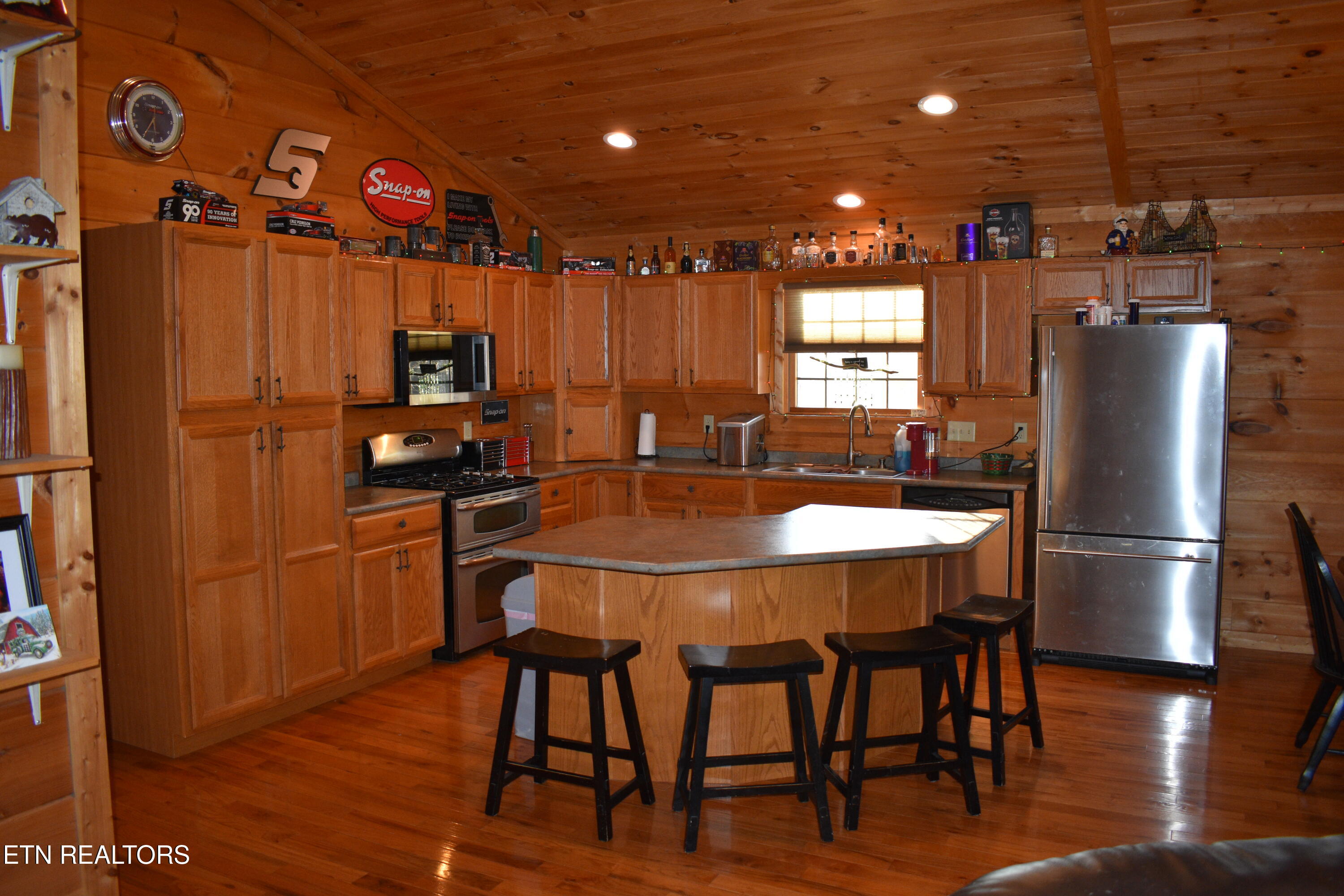 320 Sara Lane Maynardville TN 37807