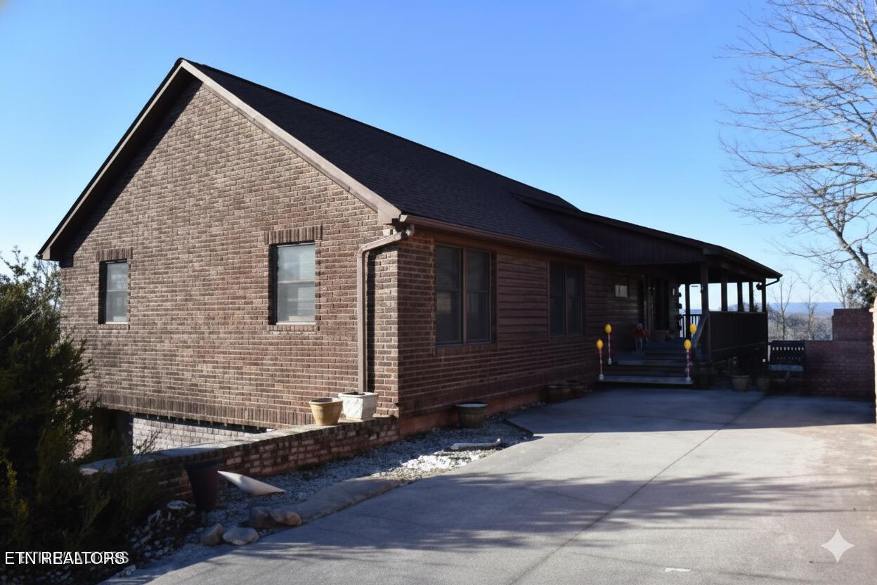 320 Sara Lane Maynardville TN 37807