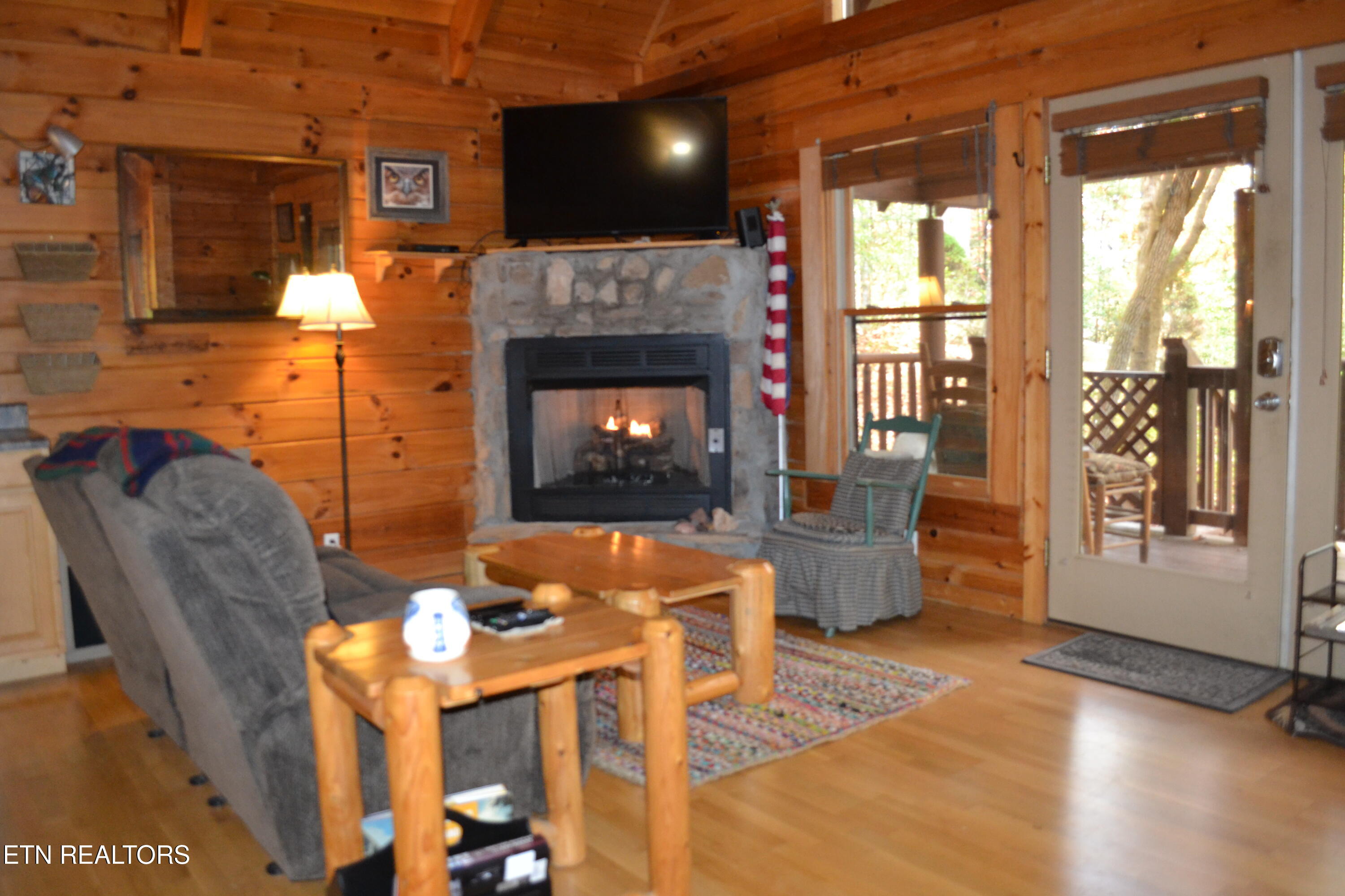 229 Edens Way Sevierville TN 37876
