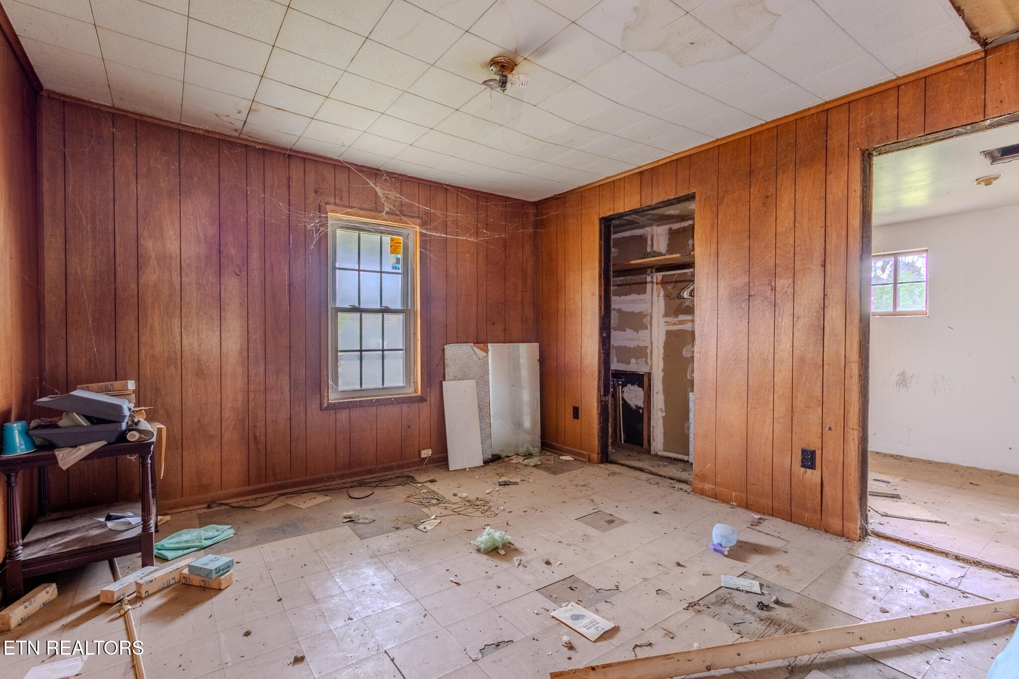 248 Woody Avenue Harriman TN 37748