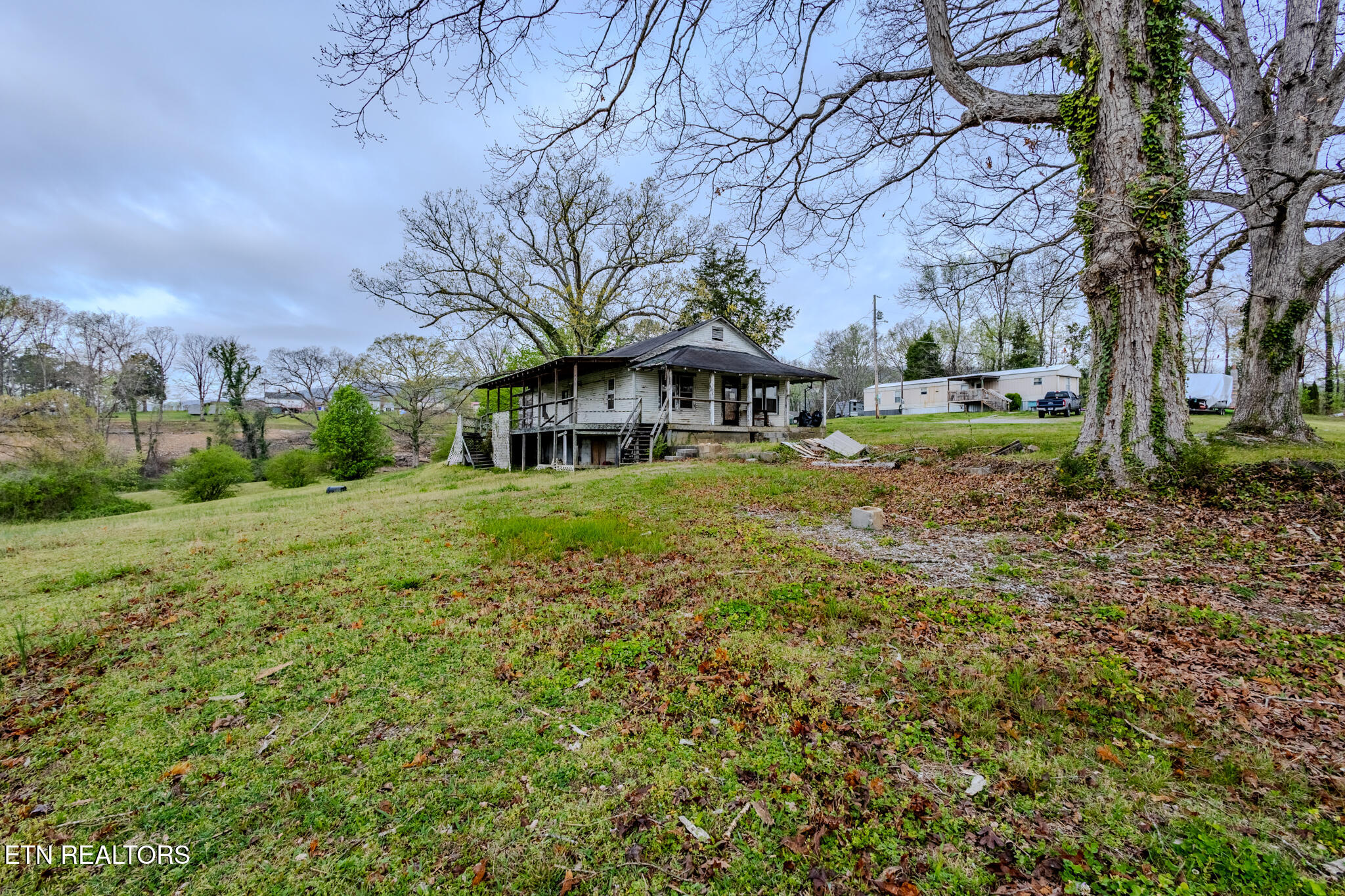 248 Woody Avenue Harriman TN 37748