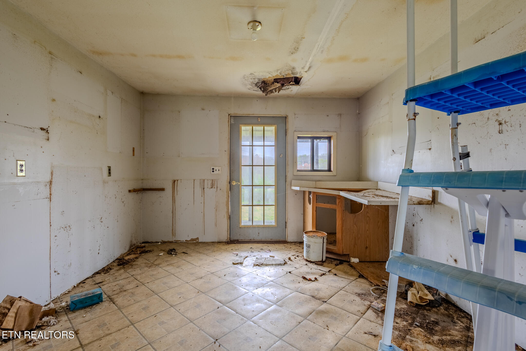 248 Woody Avenue Harriman TN 37748