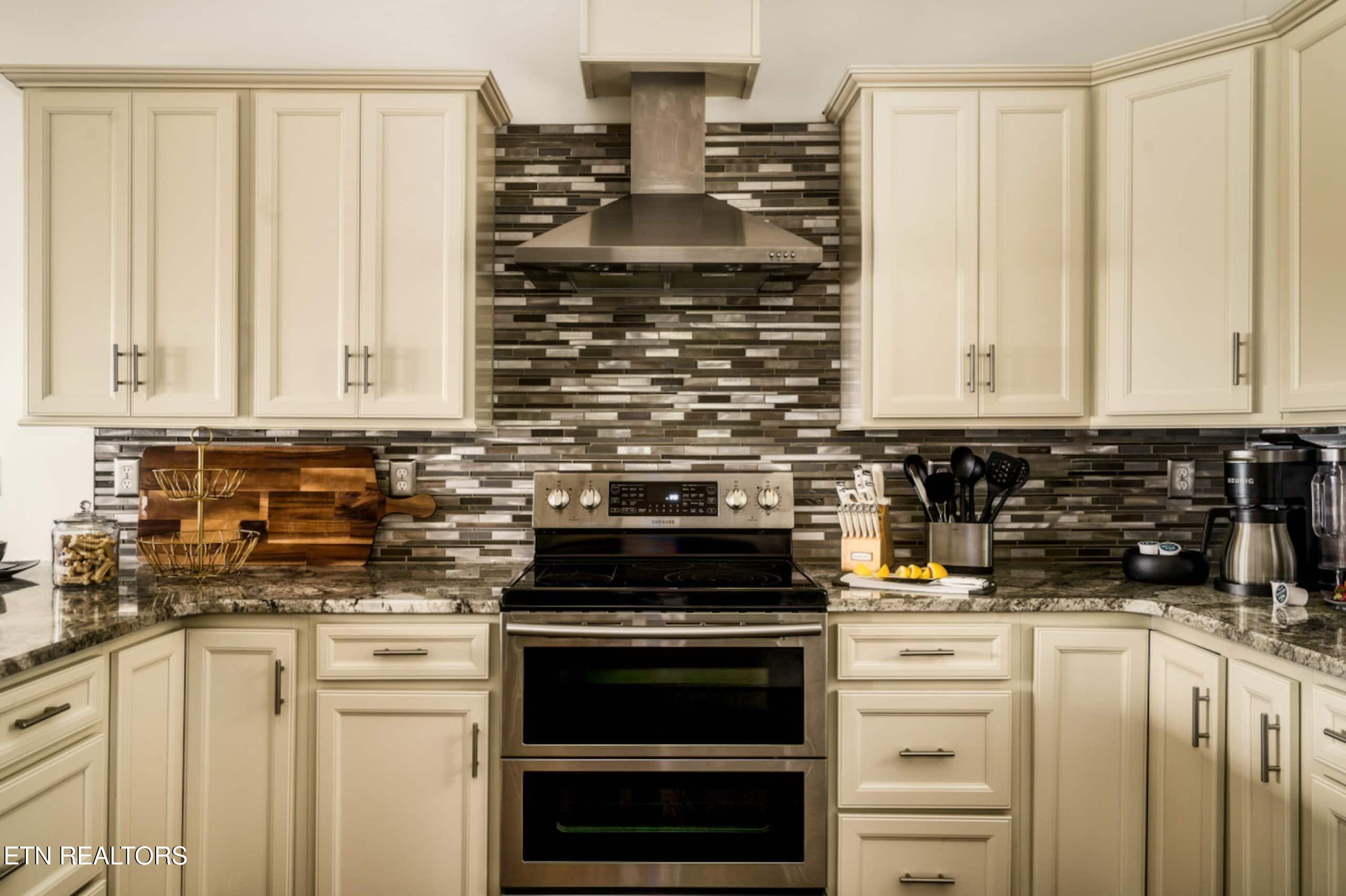 760 Wiley Oakley Drive Gatlinburg TN 37738