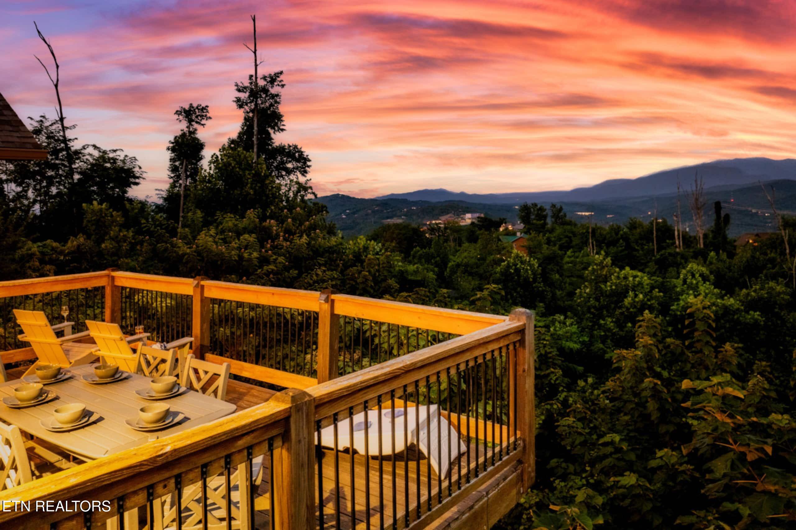 760 Wiley Oakley Drive Gatlinburg TN 37738