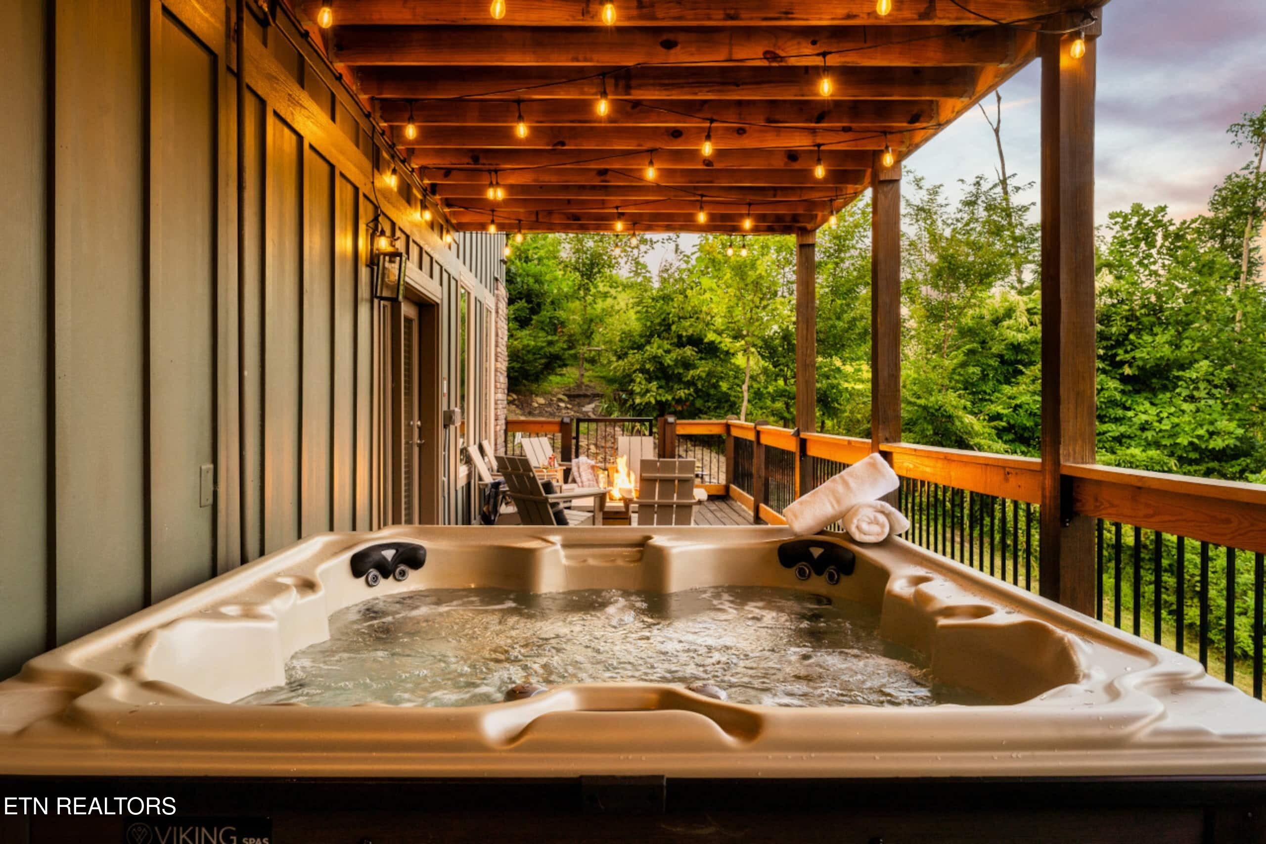 760 Wiley Oakley Drive Gatlinburg TN 37738