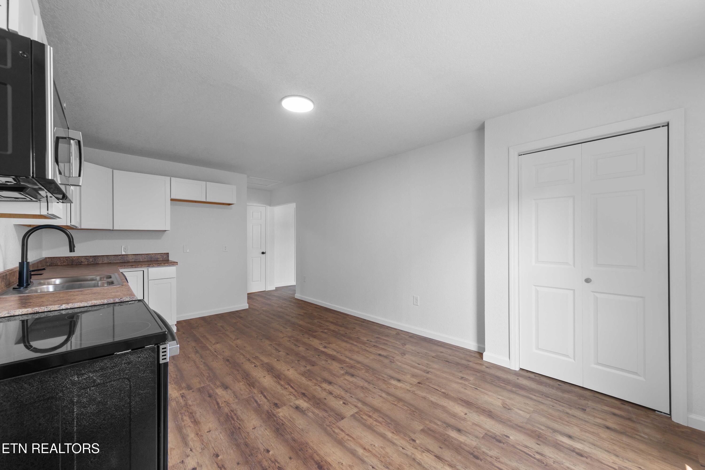 609 Rose Hill Drive Lafollette TN 37766
