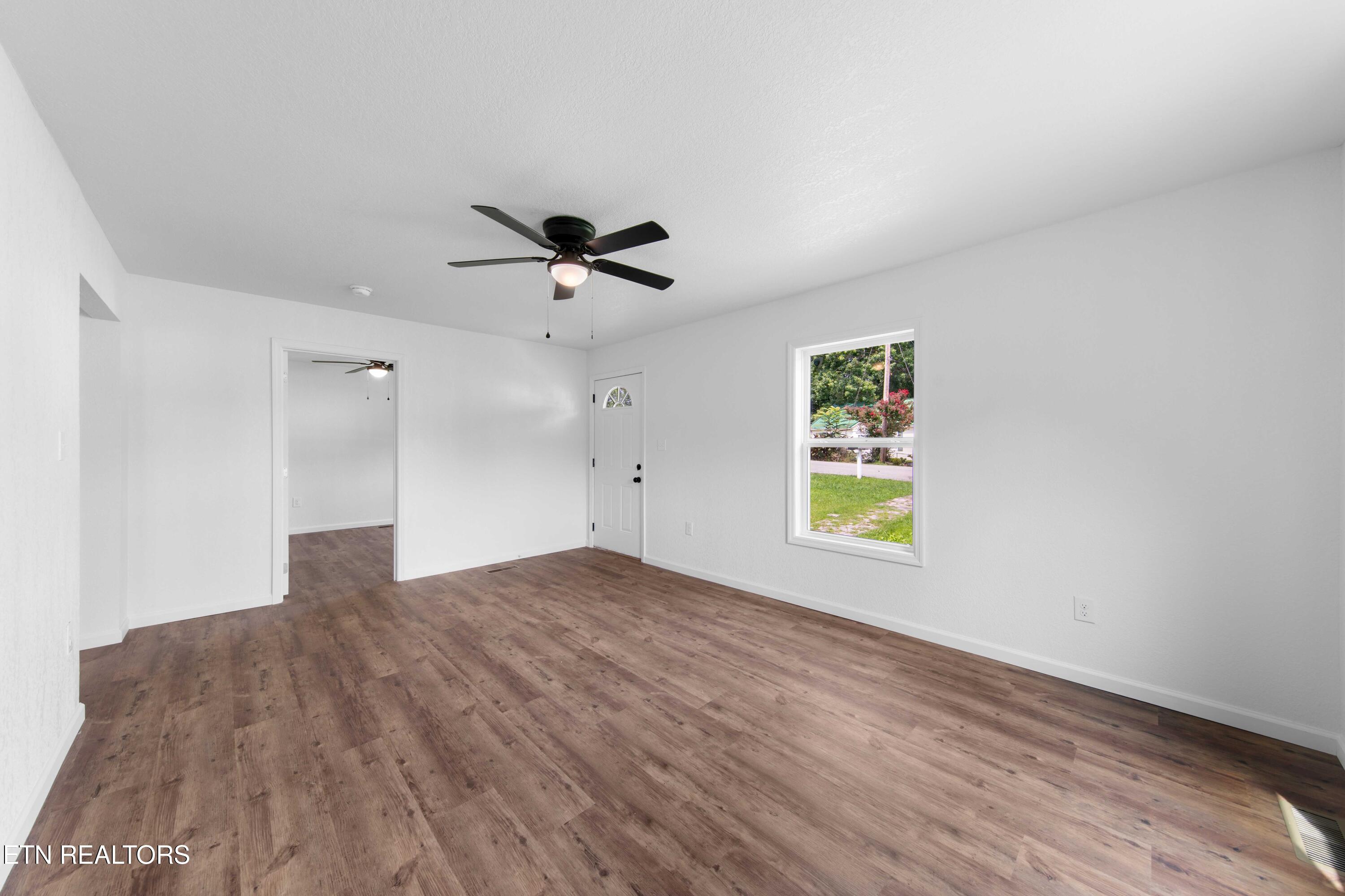 609 Rose Hill Drive Lafollette TN 37766