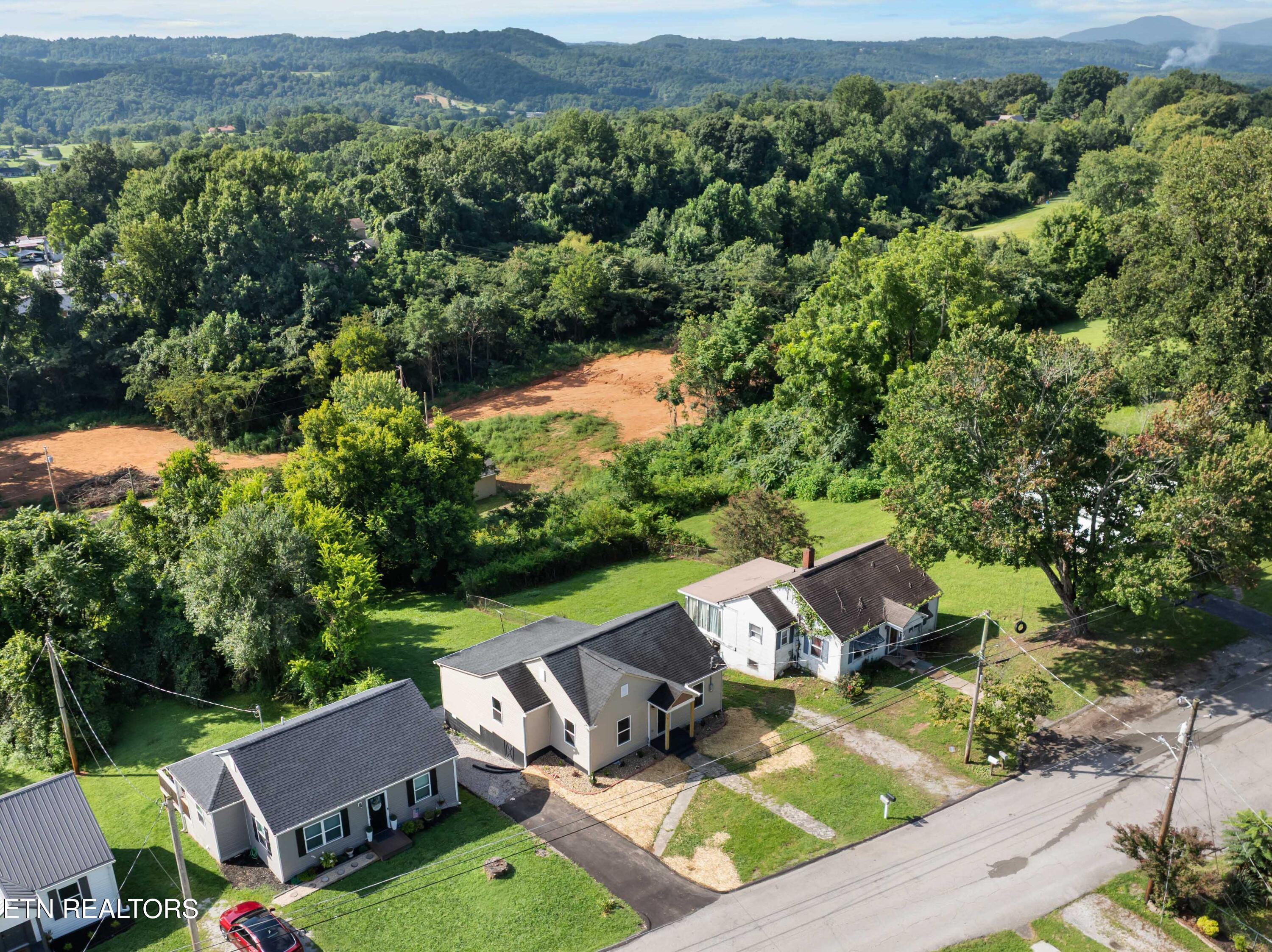609 Rose Hill Drive Lafollette TN 37766