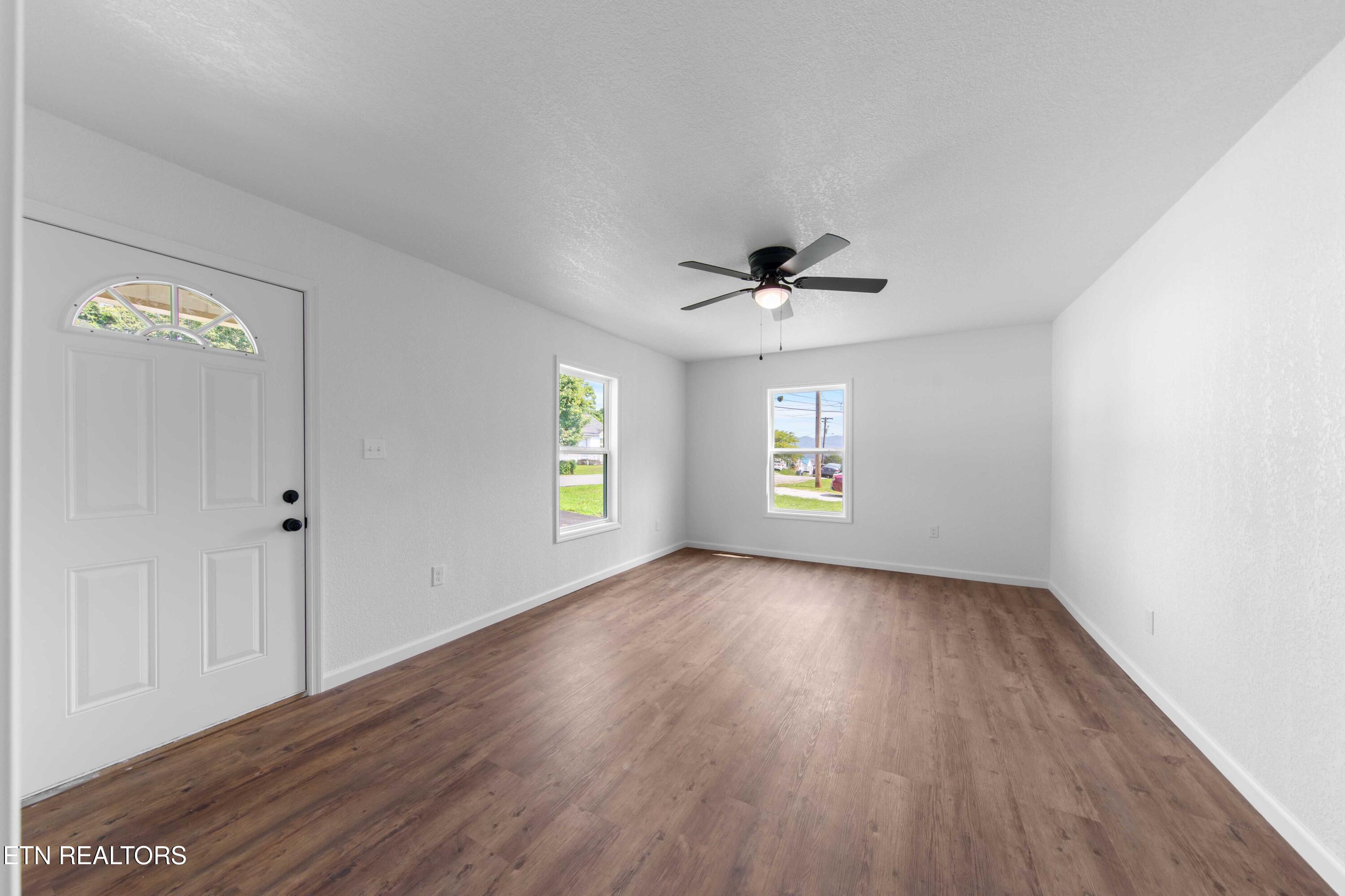 609 Rose Hill Drive Lafollette TN 37766