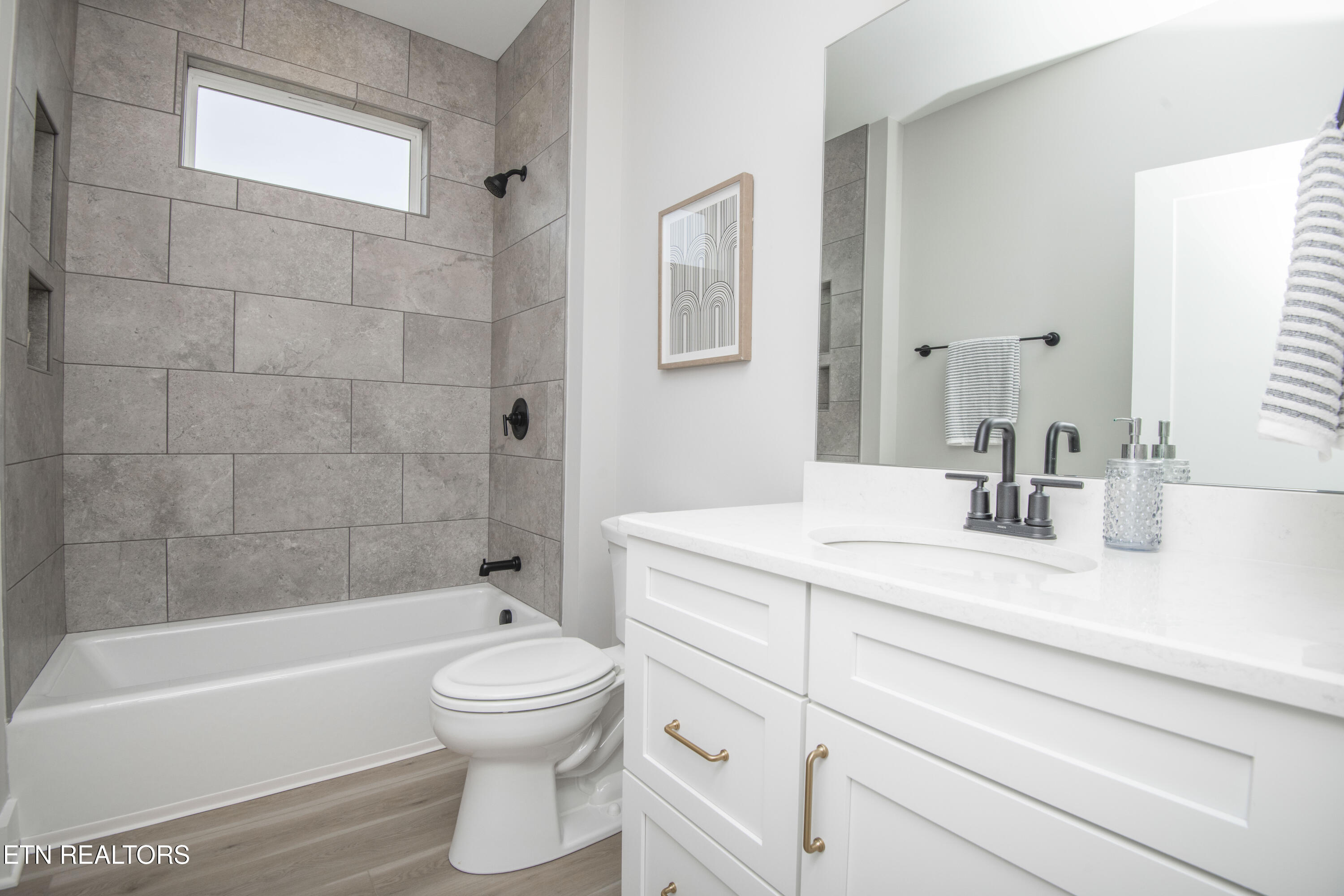 195 Trillium Trail Lenoir City TN 37771