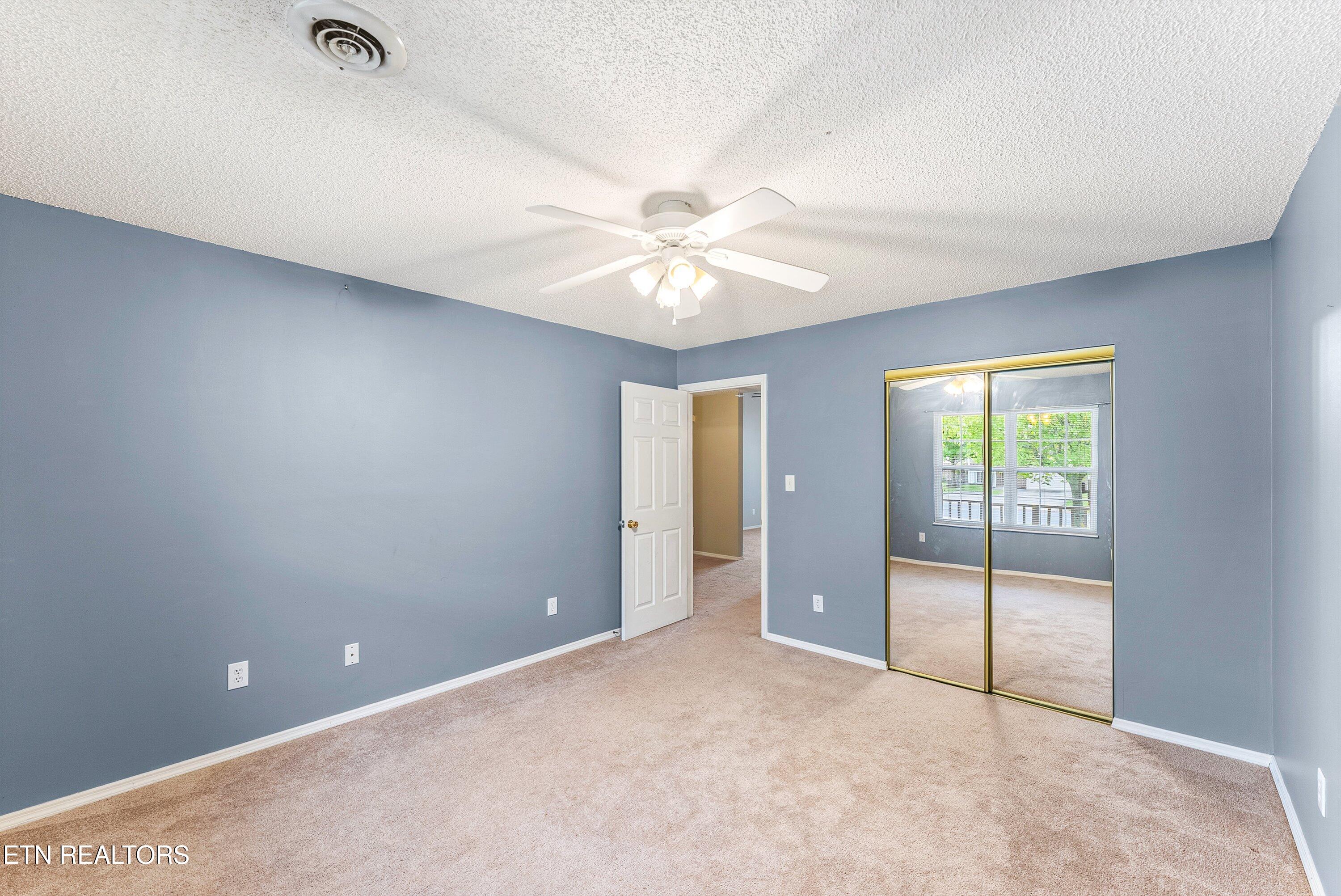 9929 Greylock Way Knoxville TN 37931