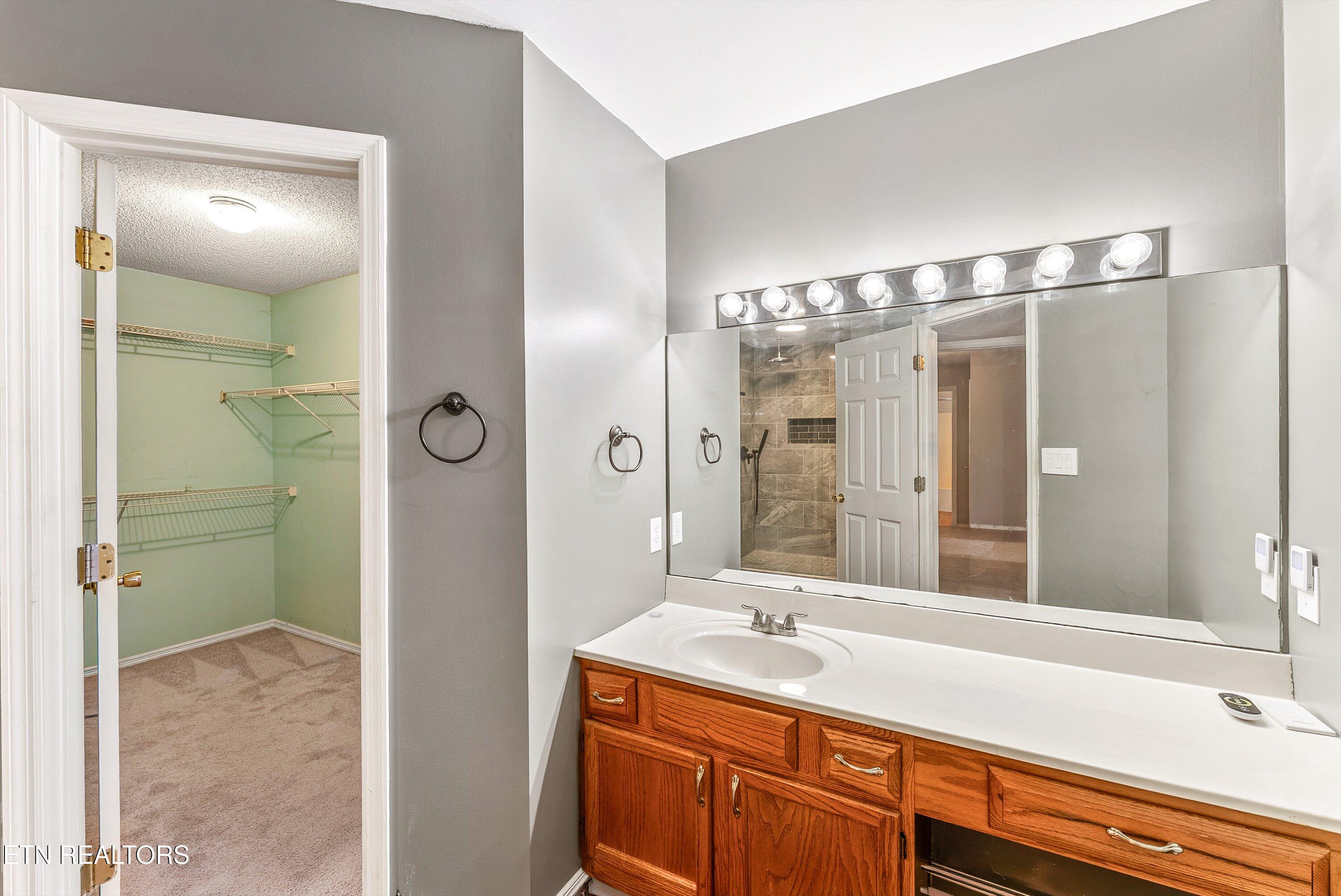 9929 Greylock Way Knoxville TN 37931