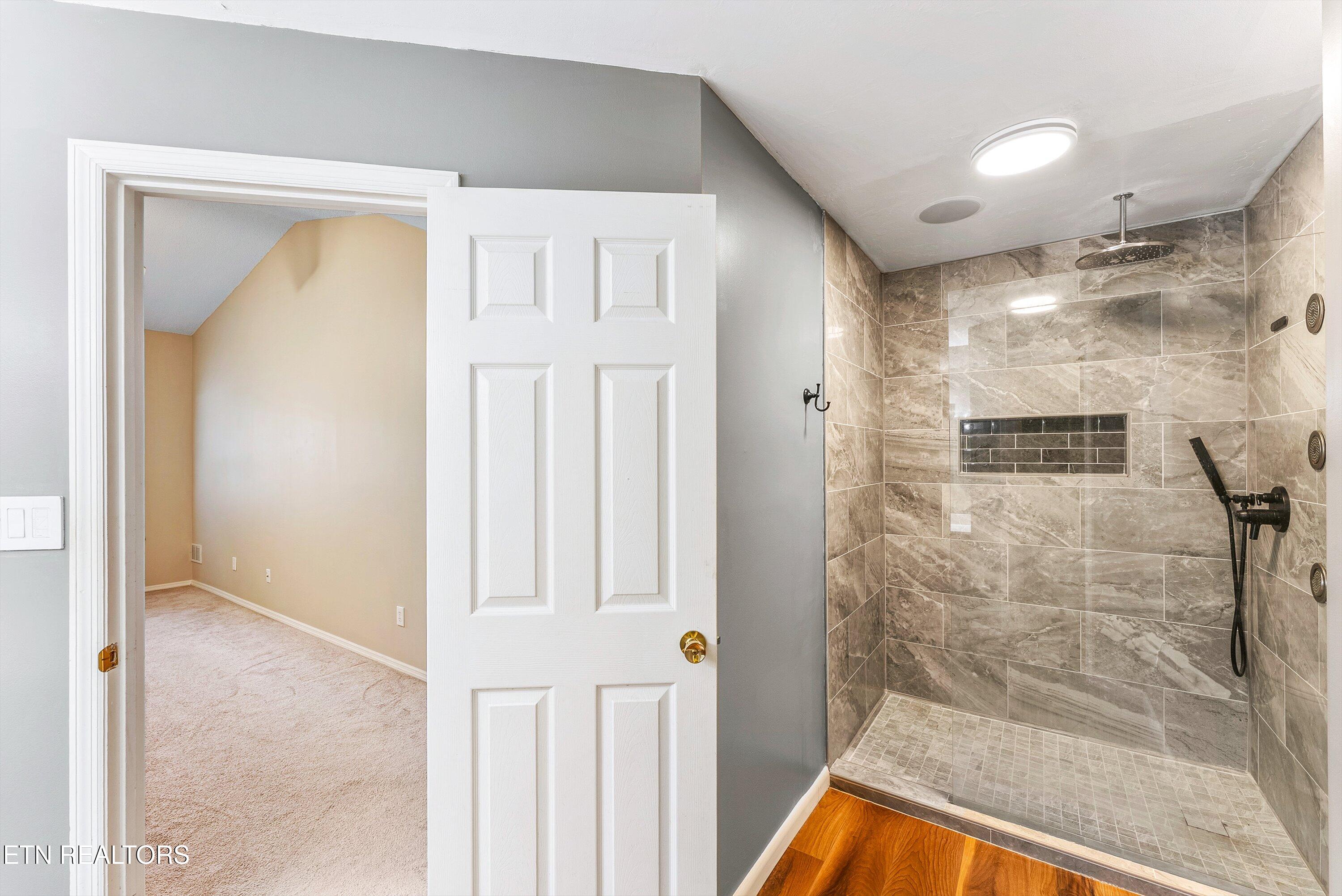 9929 Greylock Way Knoxville TN 37931