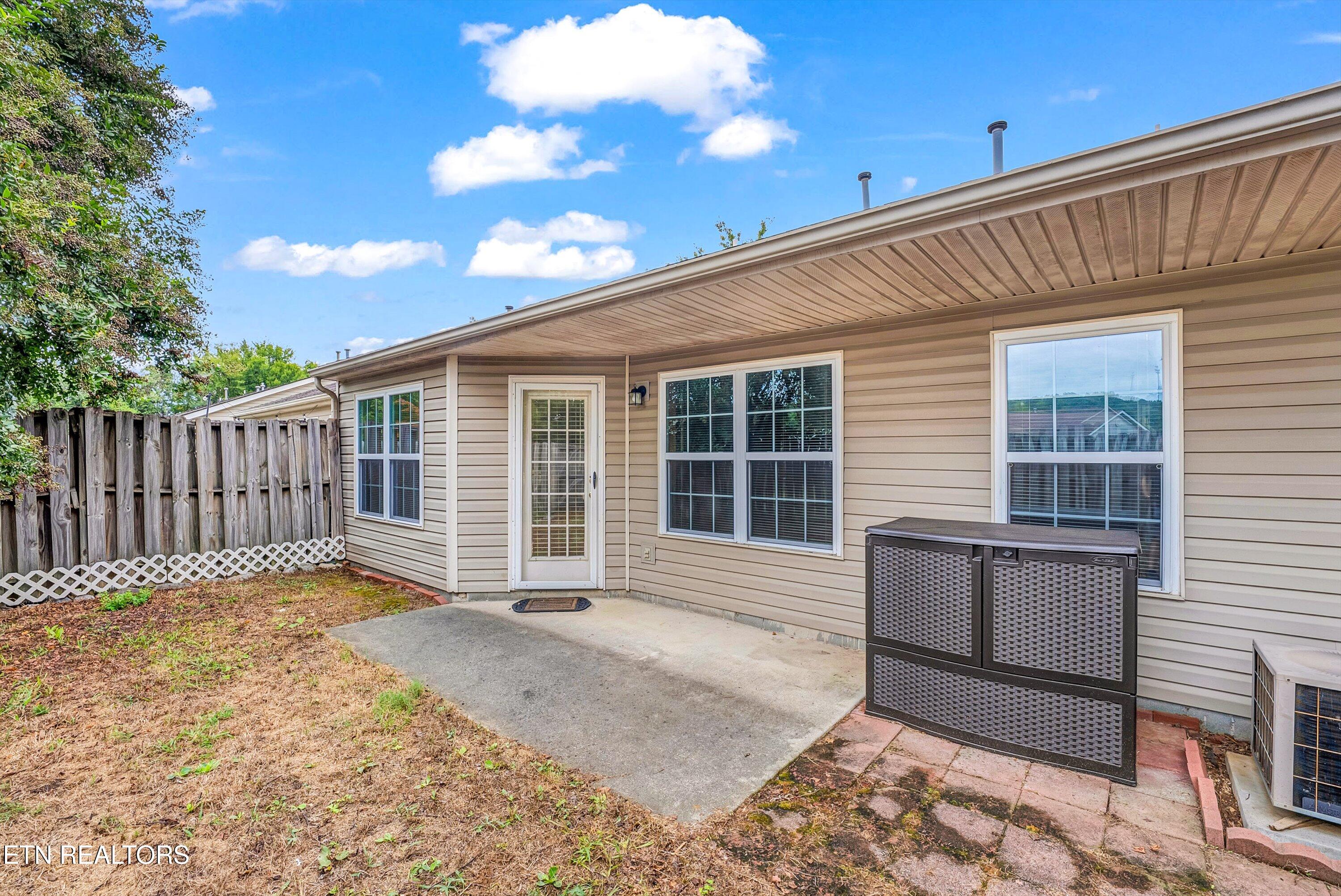 9929 Greylock Way Knoxville TN 37931