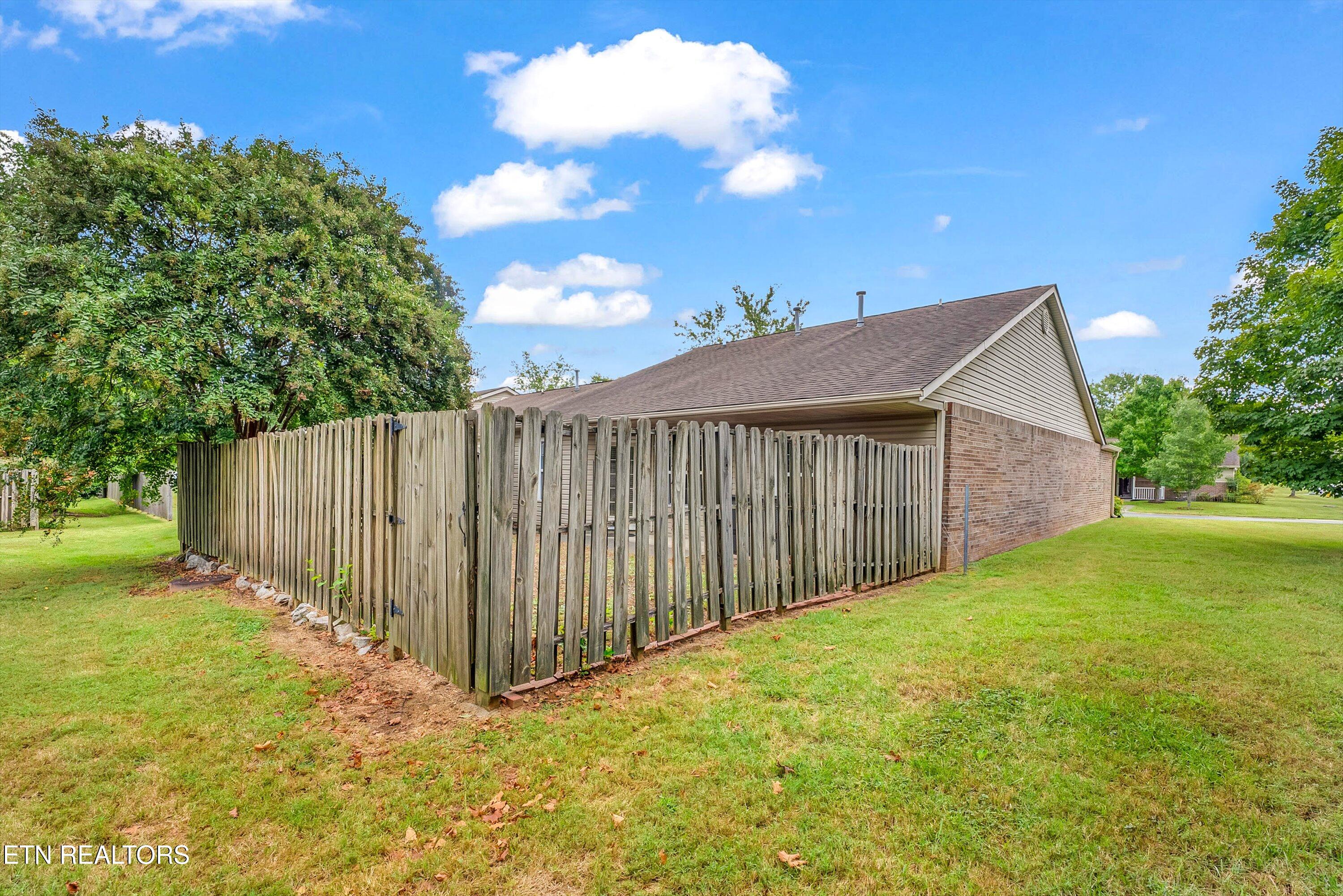 9929 Greylock Way Knoxville TN 37931