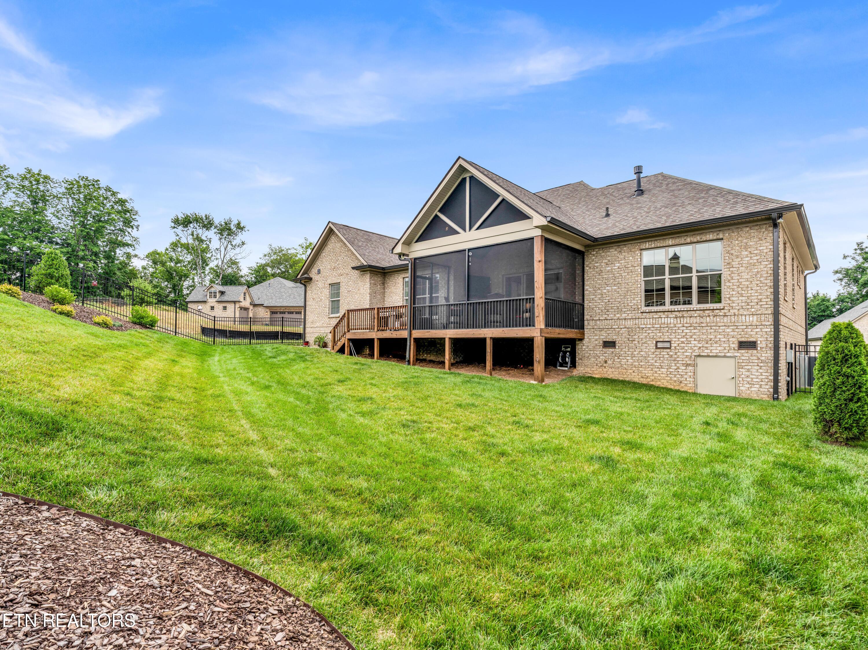 7715 Madgewood Lane Knoxville TN 37909