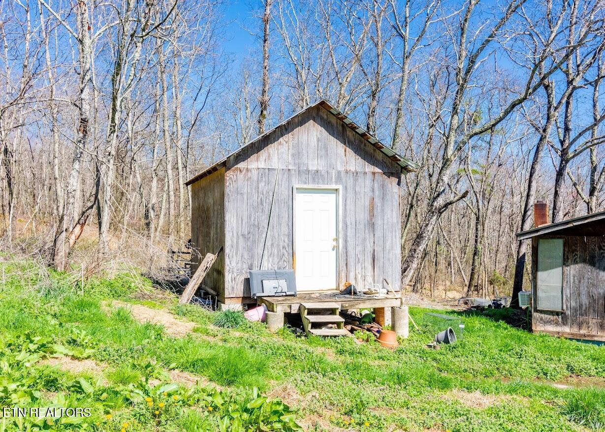 245 Raenne Drive Spring City TN 37381