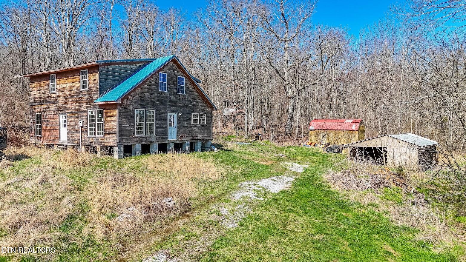 245 Raenne Drive Spring City TN 37381
