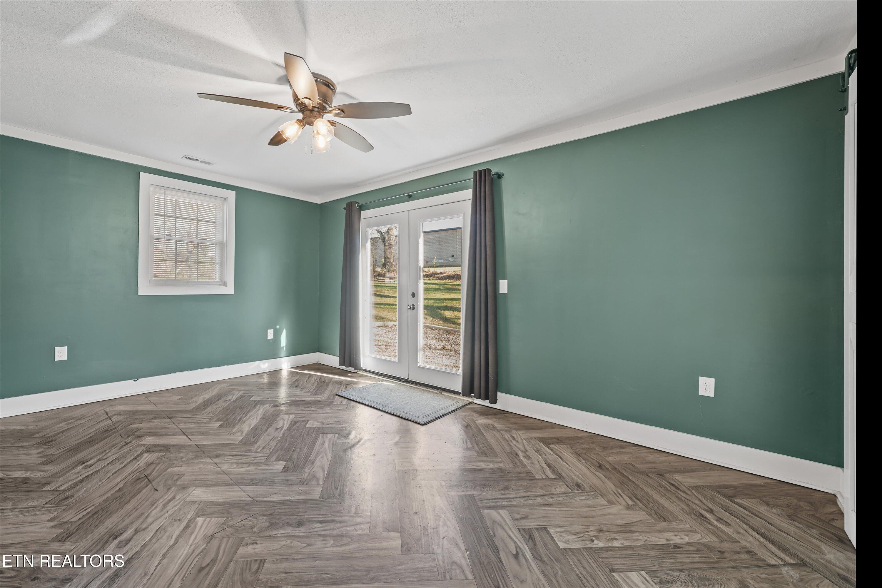 119 Baumgartner Road Harriman TN 37748