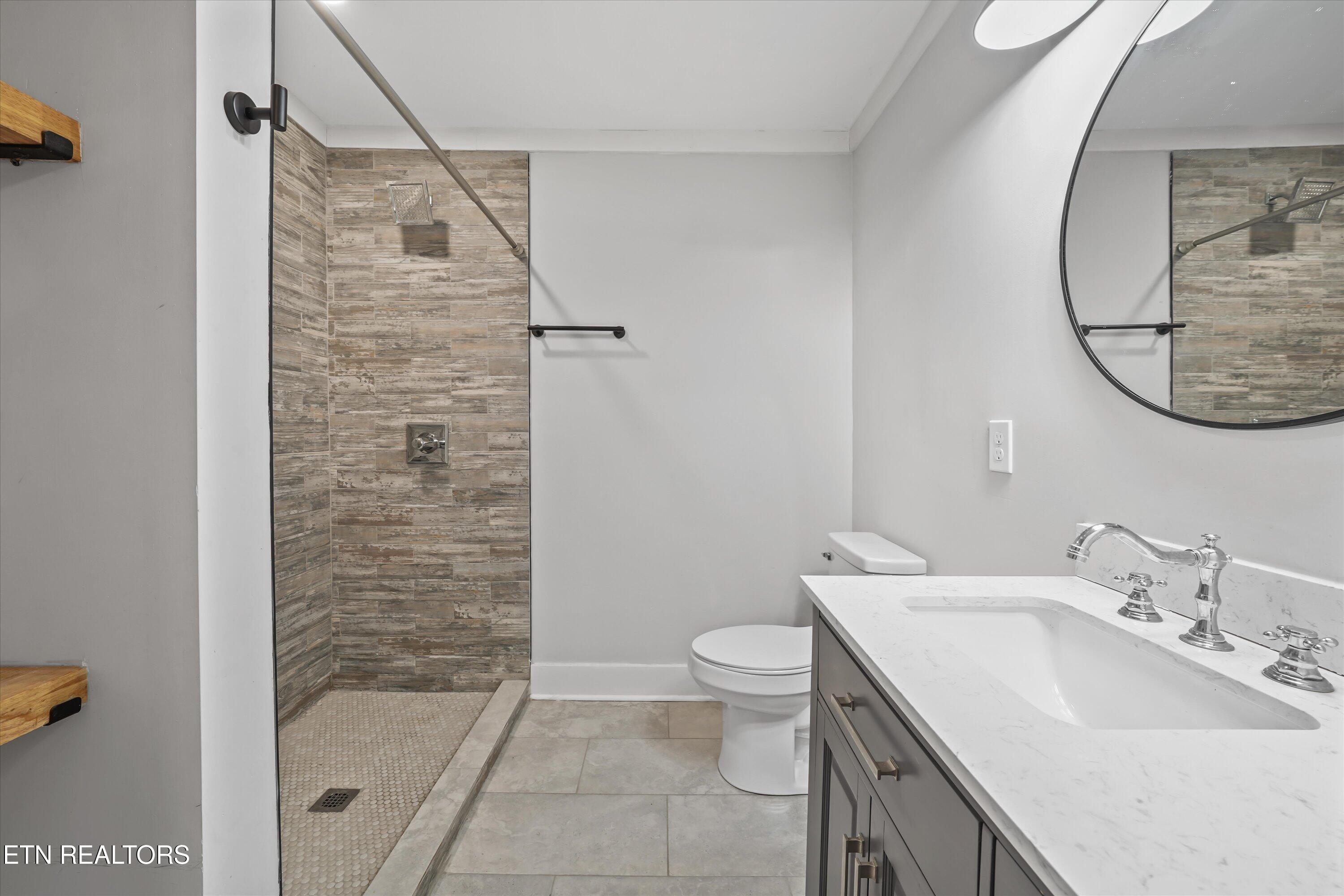119 Baumgartner Road Harriman TN 37748