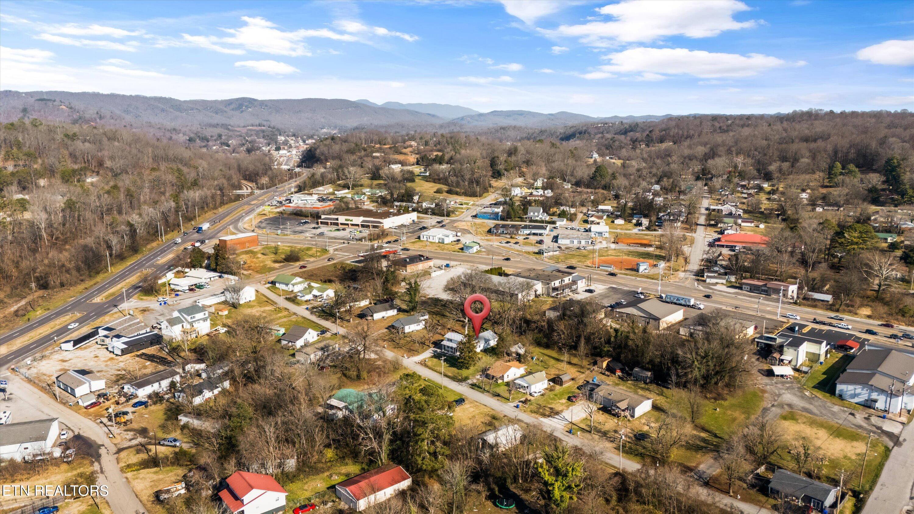 119 Baumgartner Road Harriman TN 37748