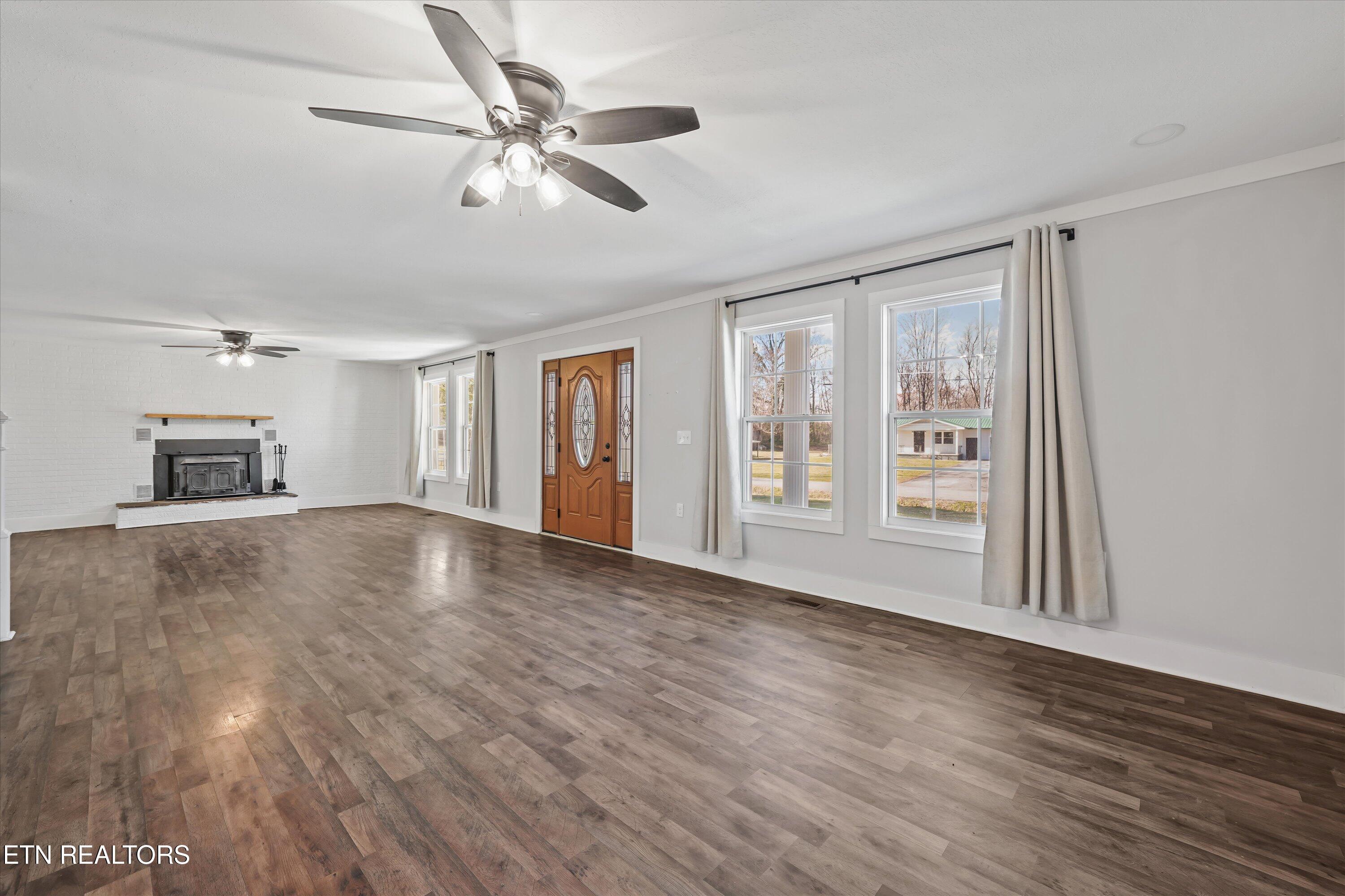 119 Baumgartner Road Harriman TN 37748