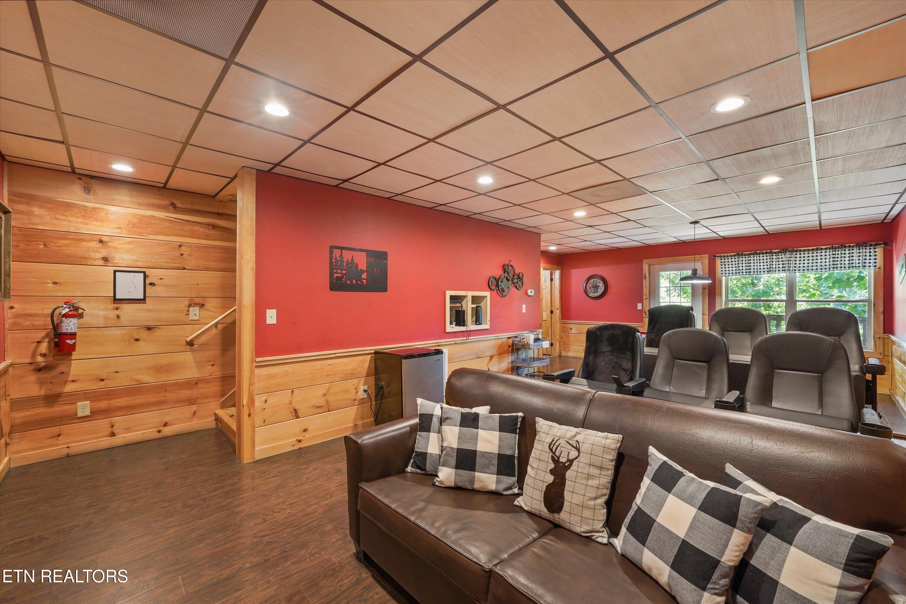 641 Country Oaks Drive Pigeon Forge TN 37863
