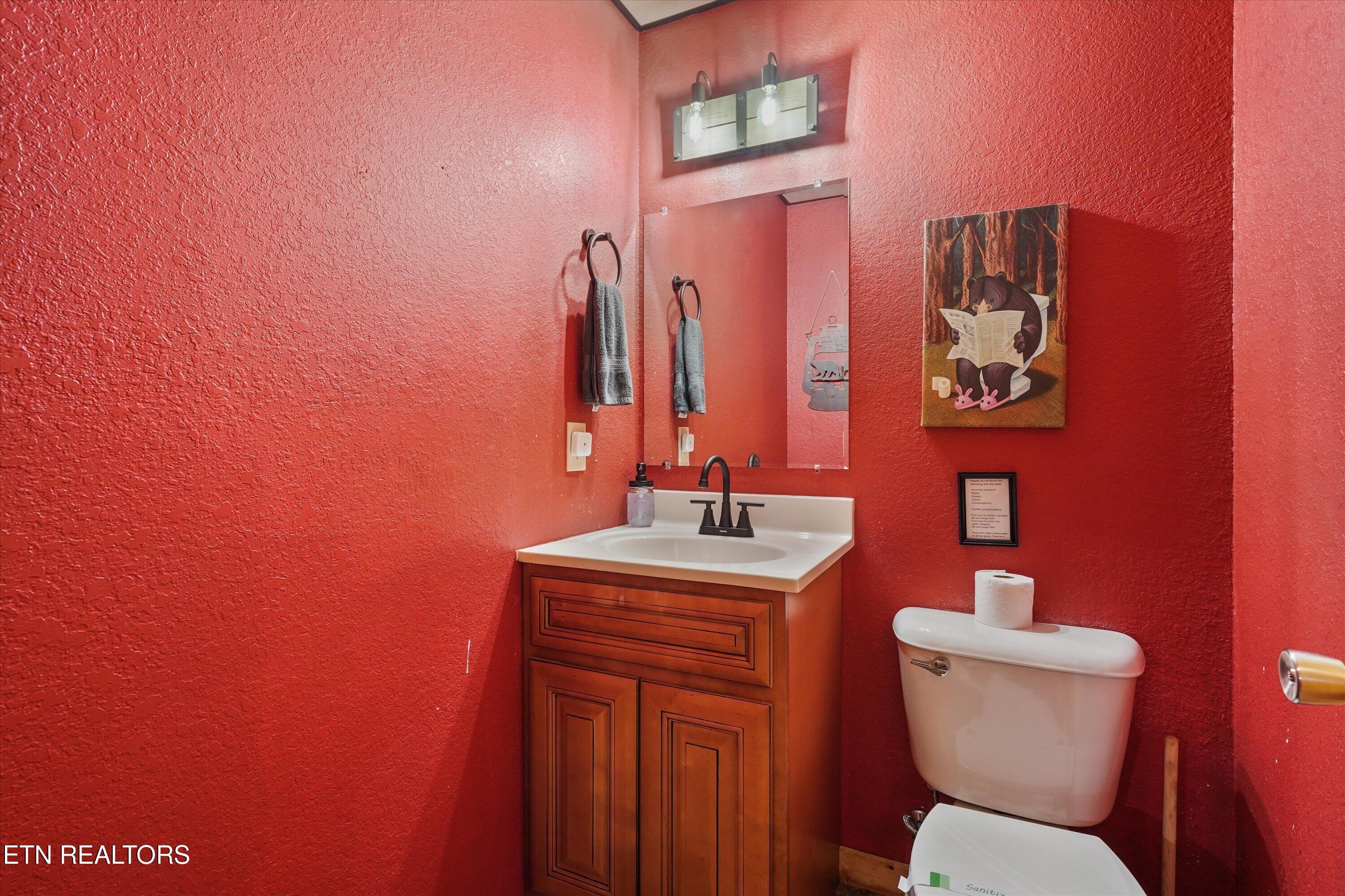 641 Country Oaks Drive Pigeon Forge TN 37863