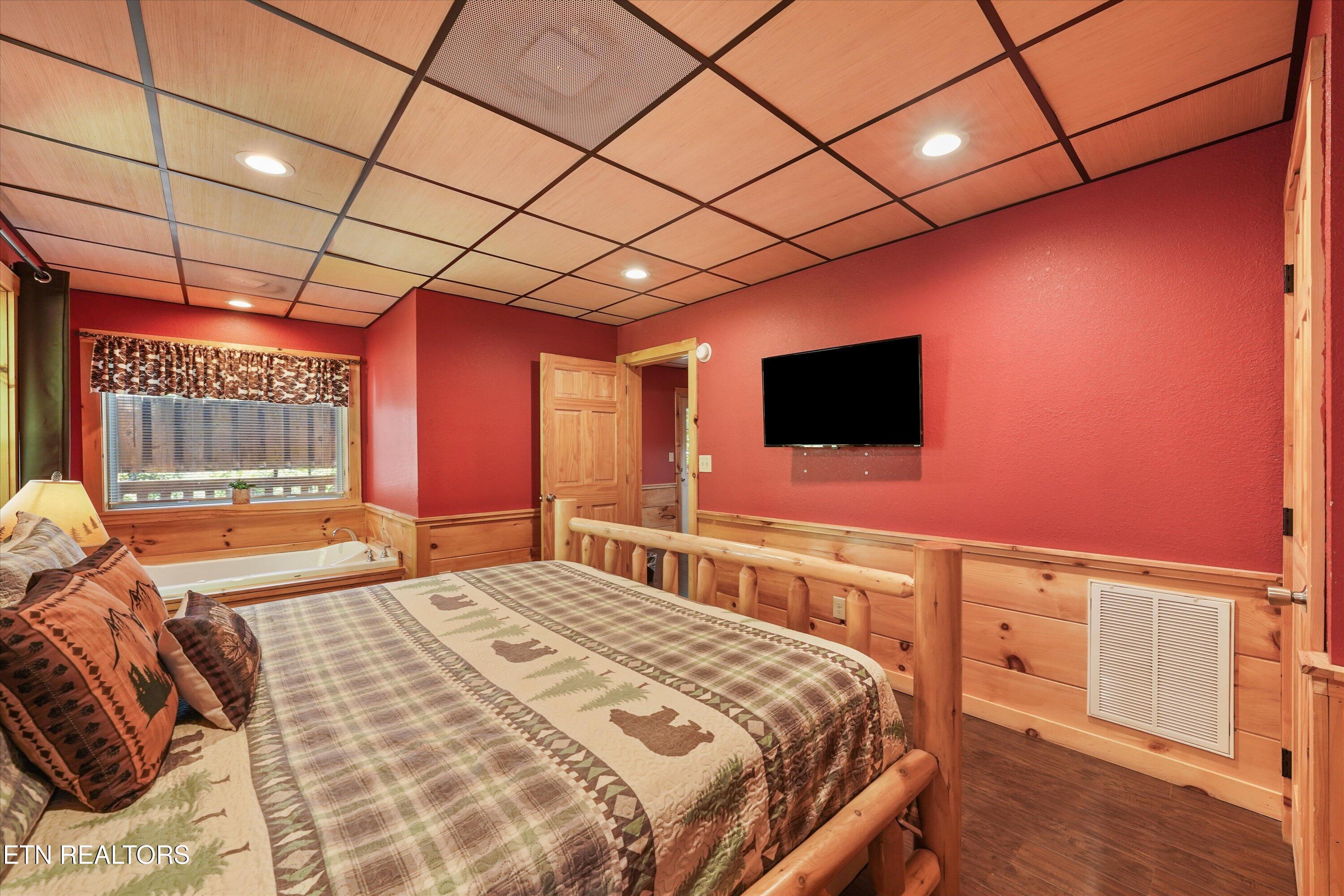 641 Country Oaks Drive Pigeon Forge TN 37863
