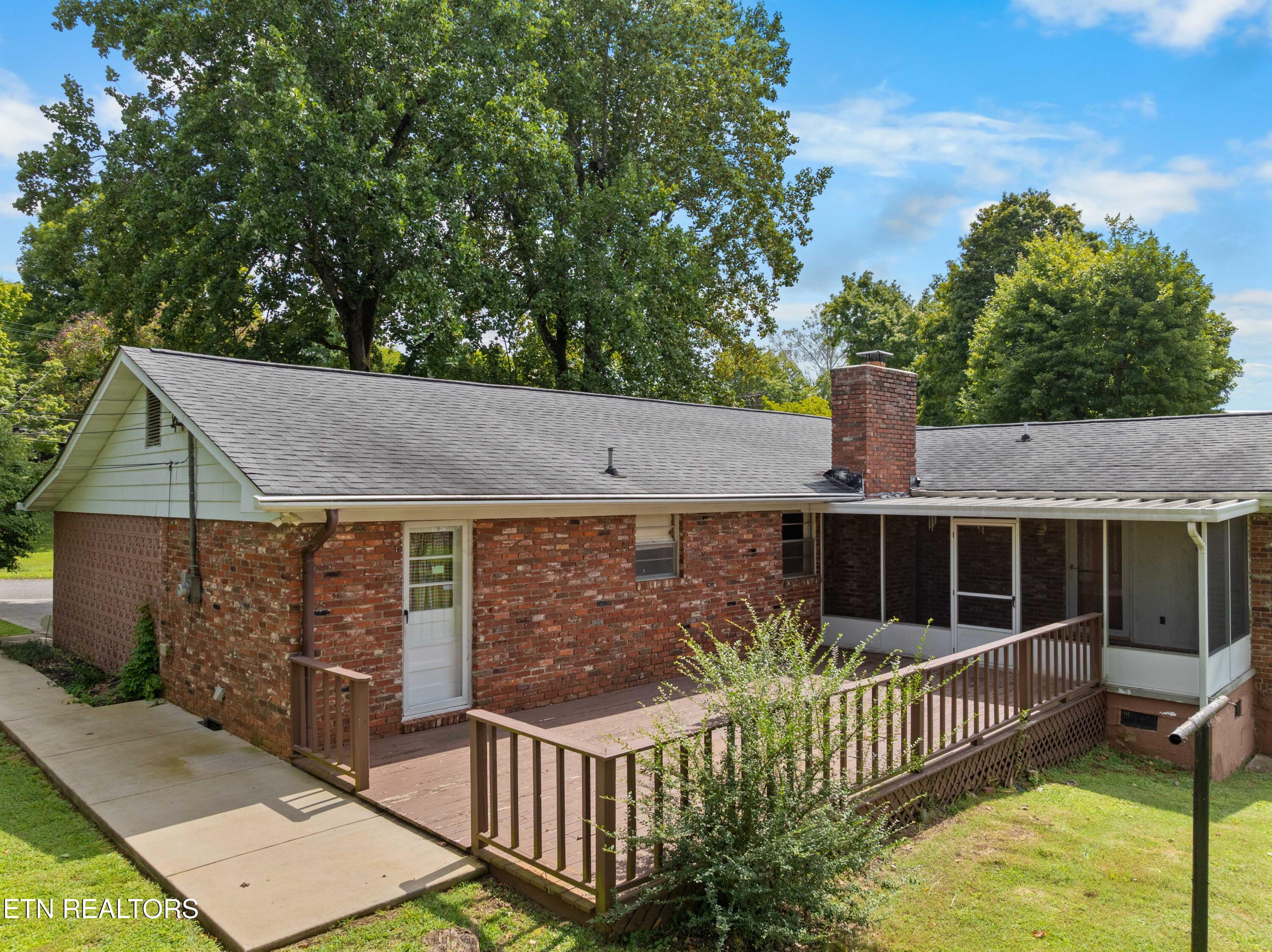 6128 Apache Trail Knoxville TN 37920