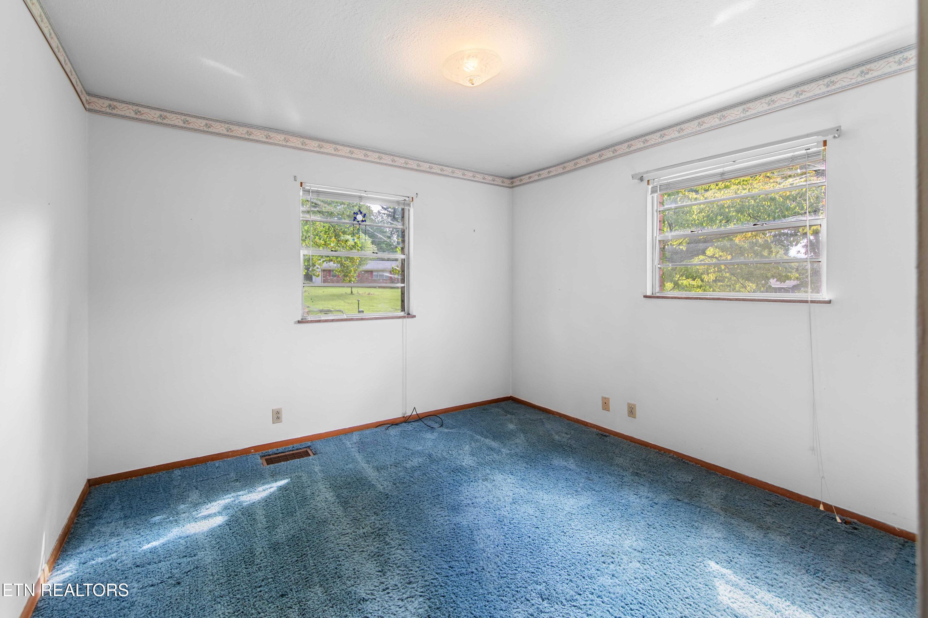 6128 Apache Trail Knoxville TN 37920