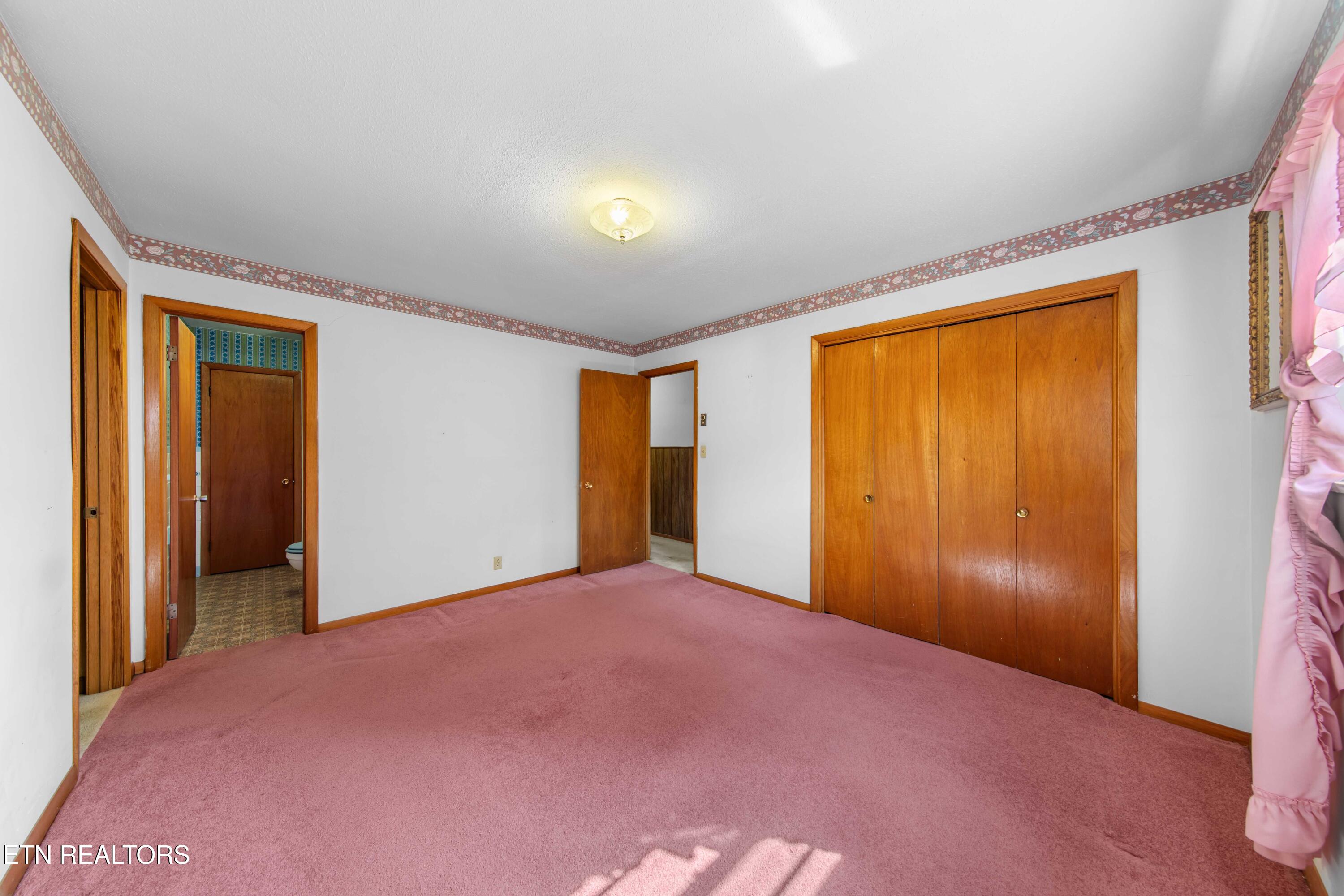 6128 Apache Trail Knoxville TN 37920