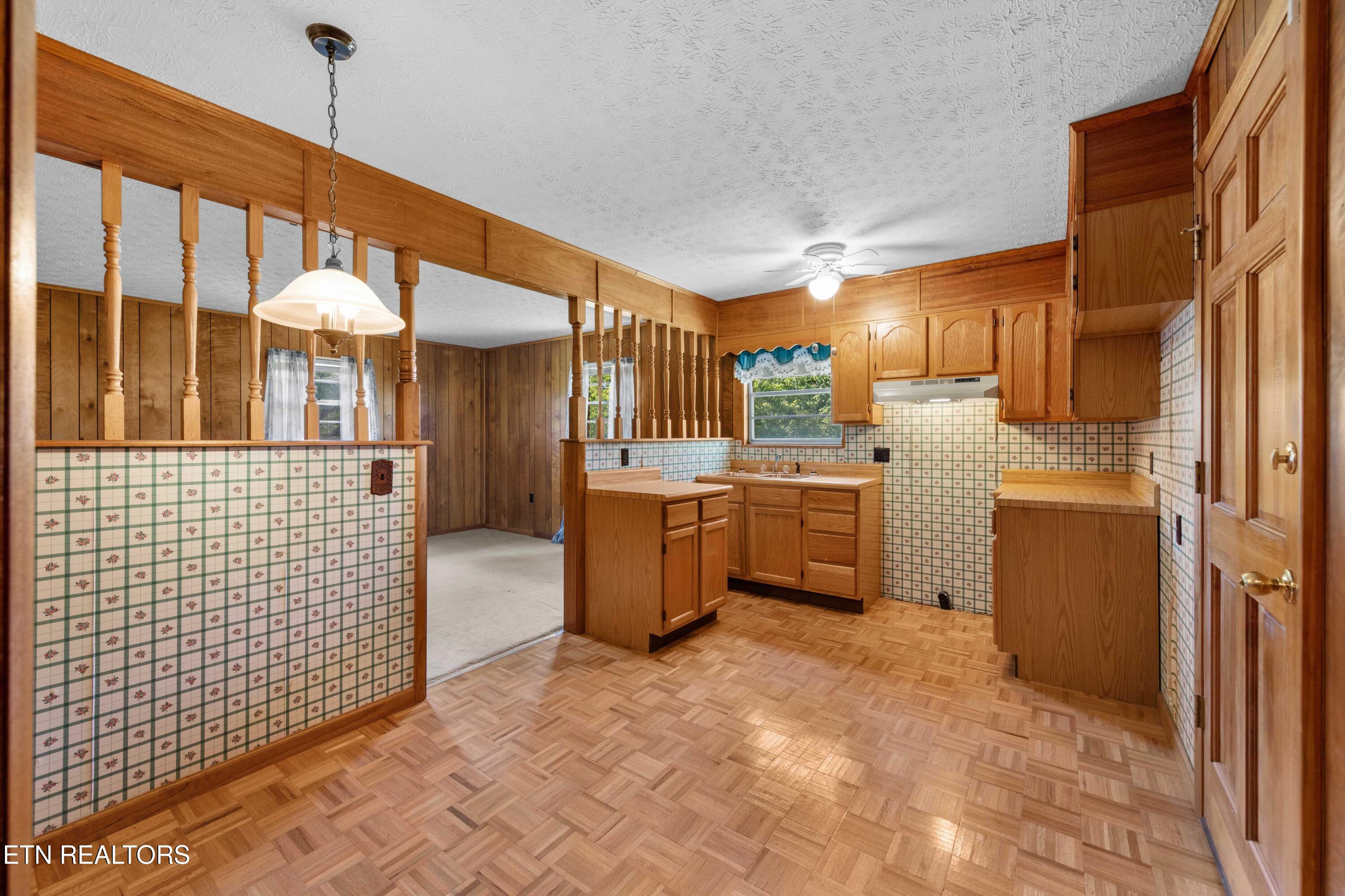 6128 Apache Trail Knoxville TN 37920