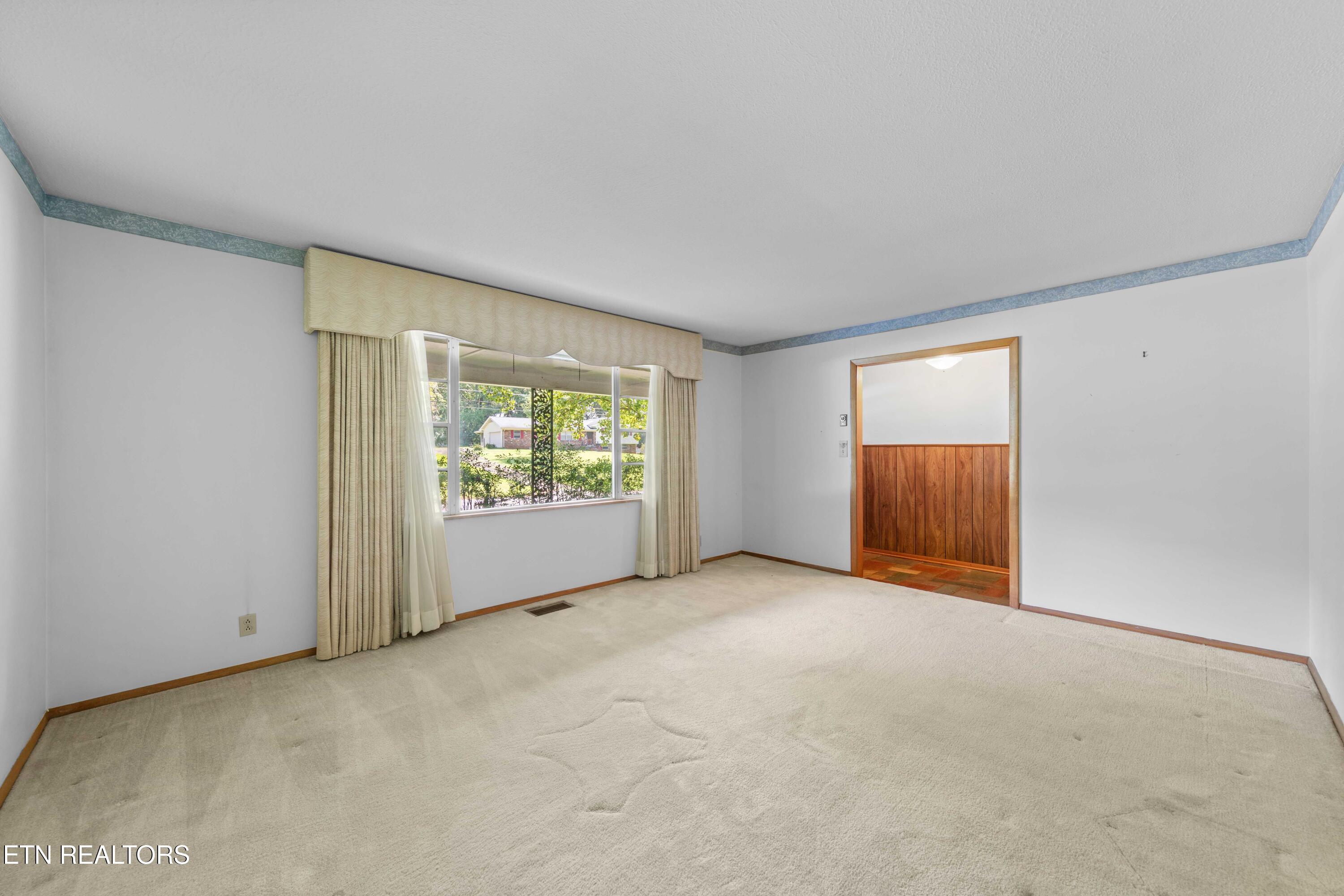 6128 Apache Trail Knoxville TN 37920