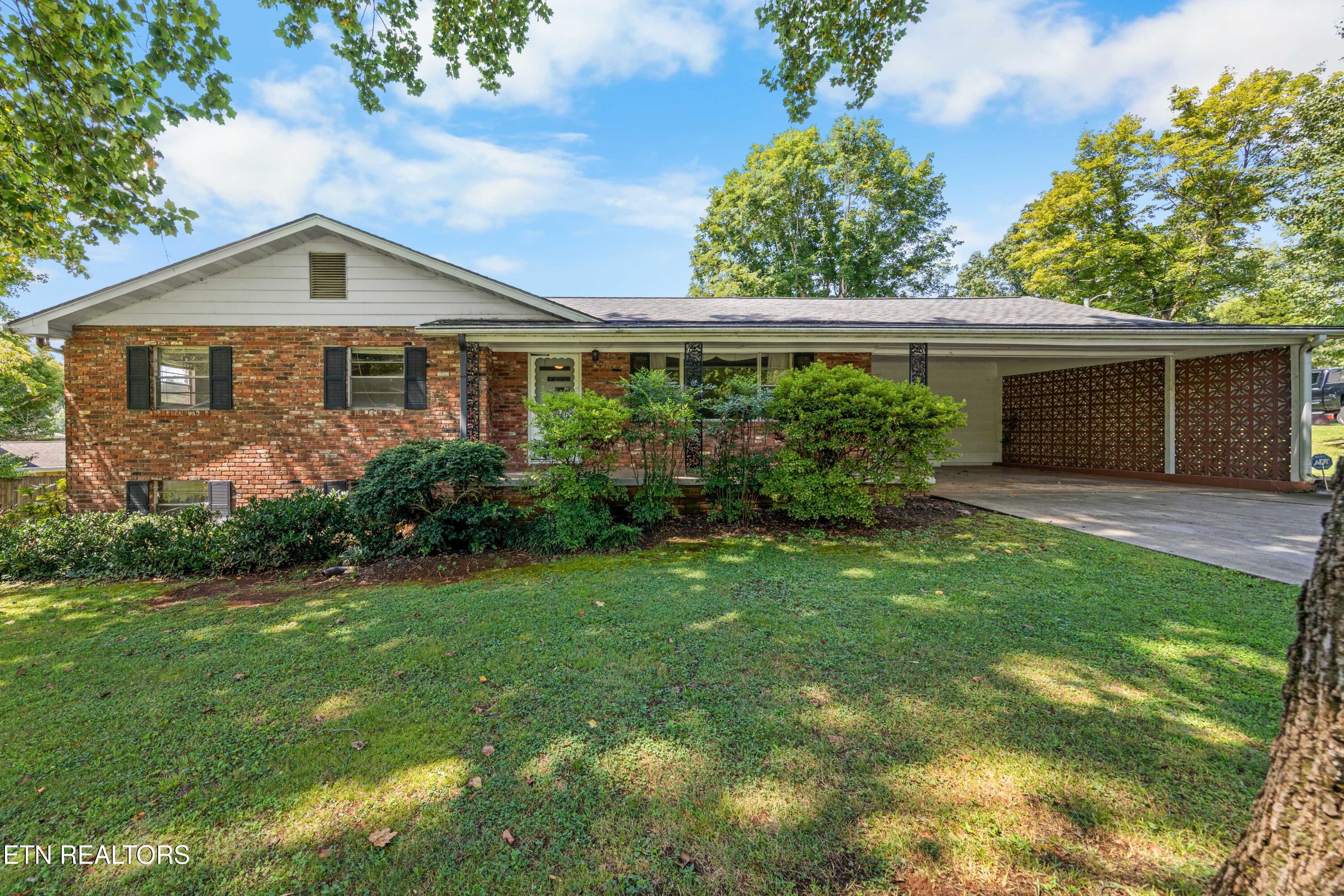 6128 Apache Trail Knoxville TN 37920