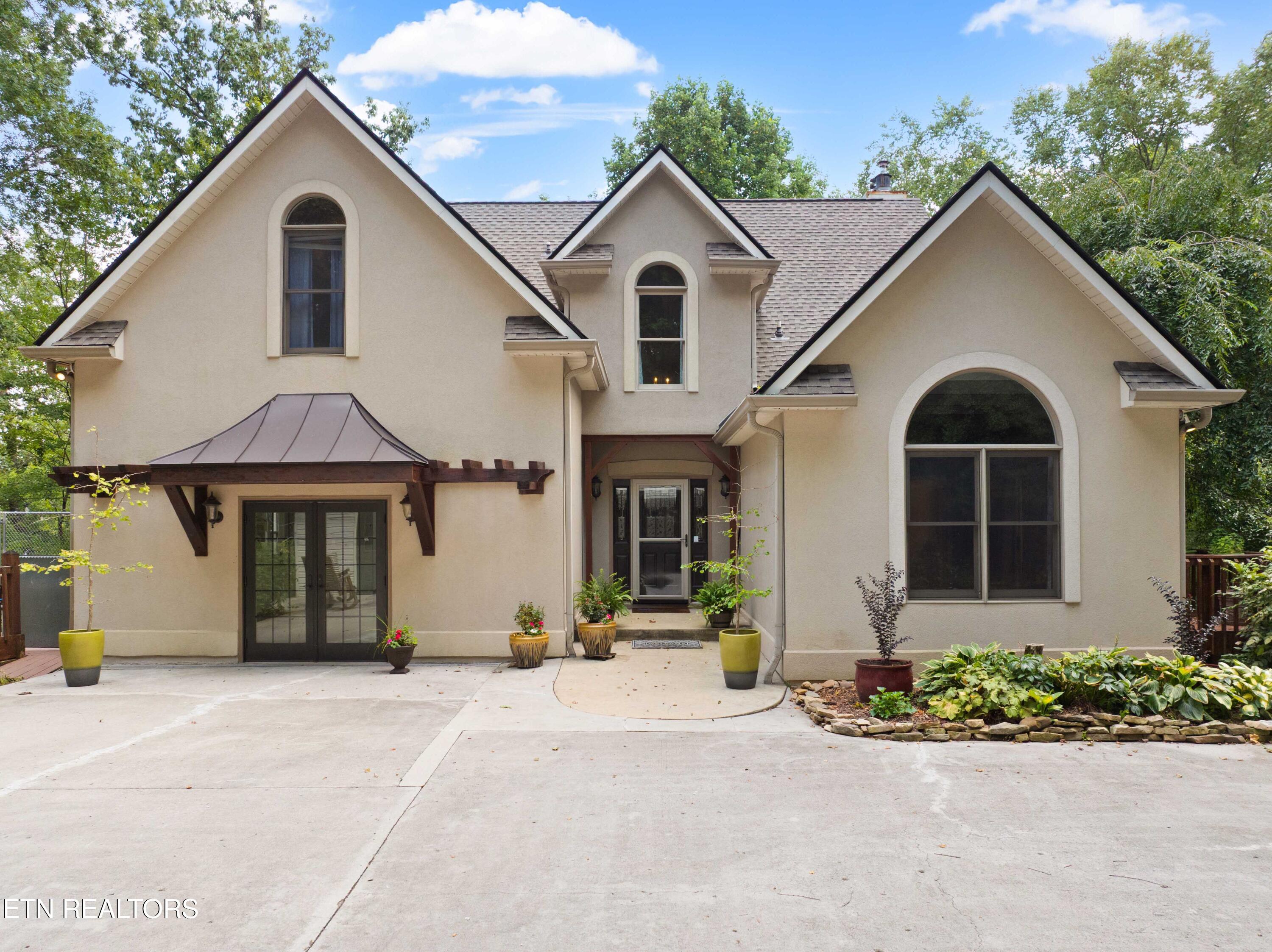 309 E Bullrun Valley Drive Heiskell TN 37754