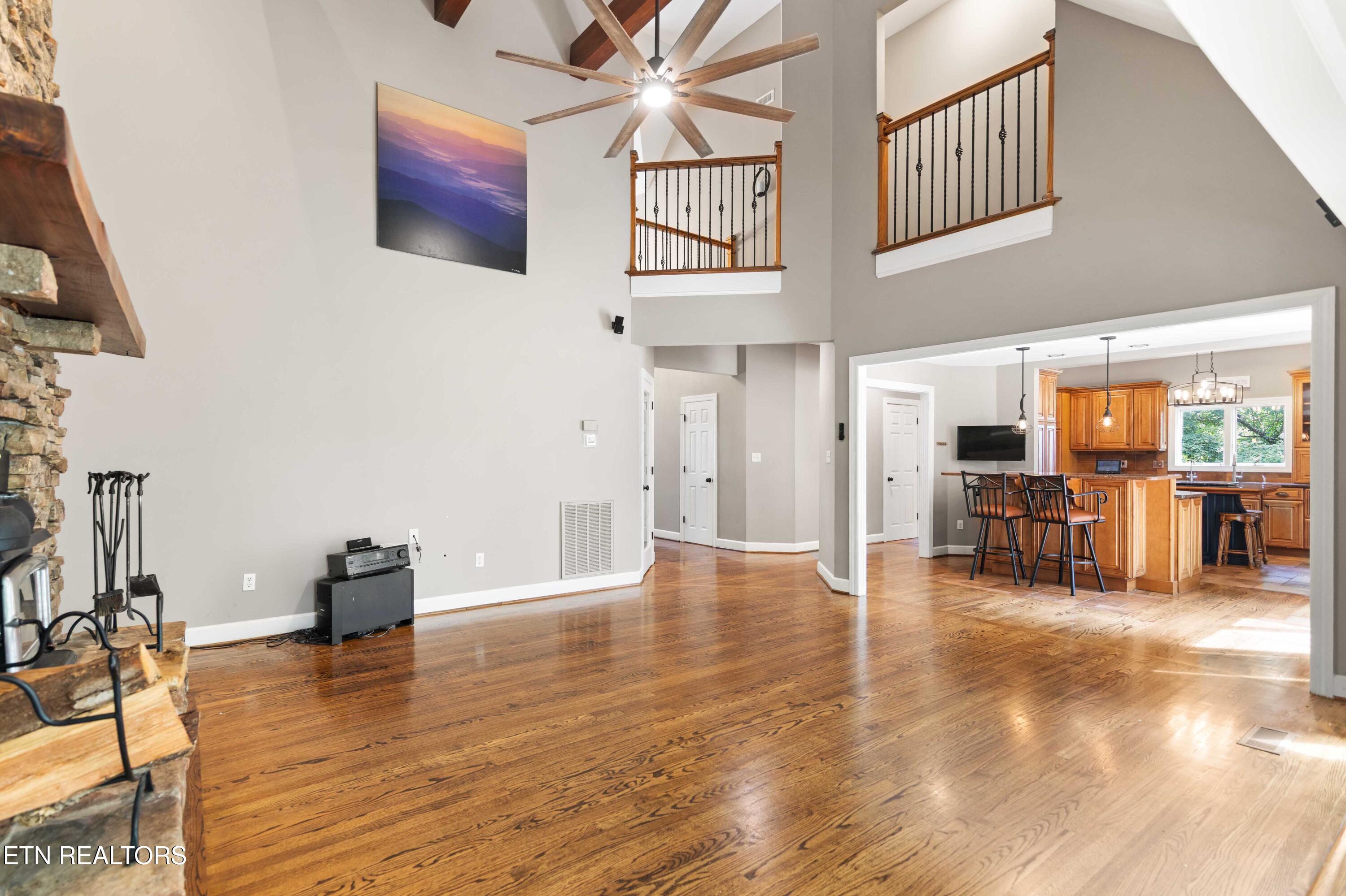 309 E Bullrun Valley Drive Heiskell TN 37754