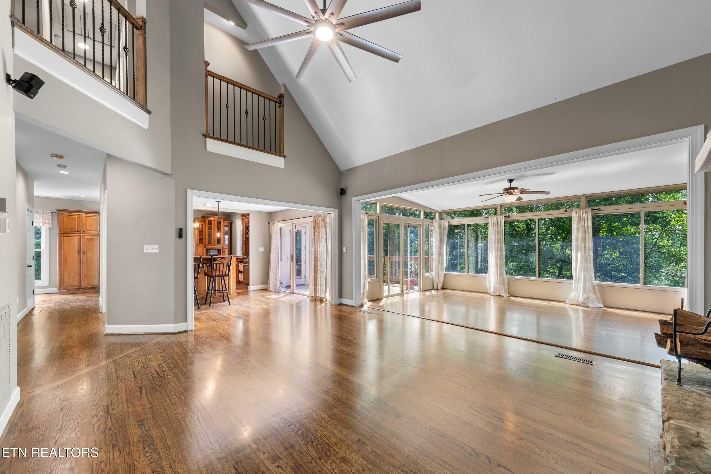 309 E Bullrun Valley Drive Heiskell TN 37754