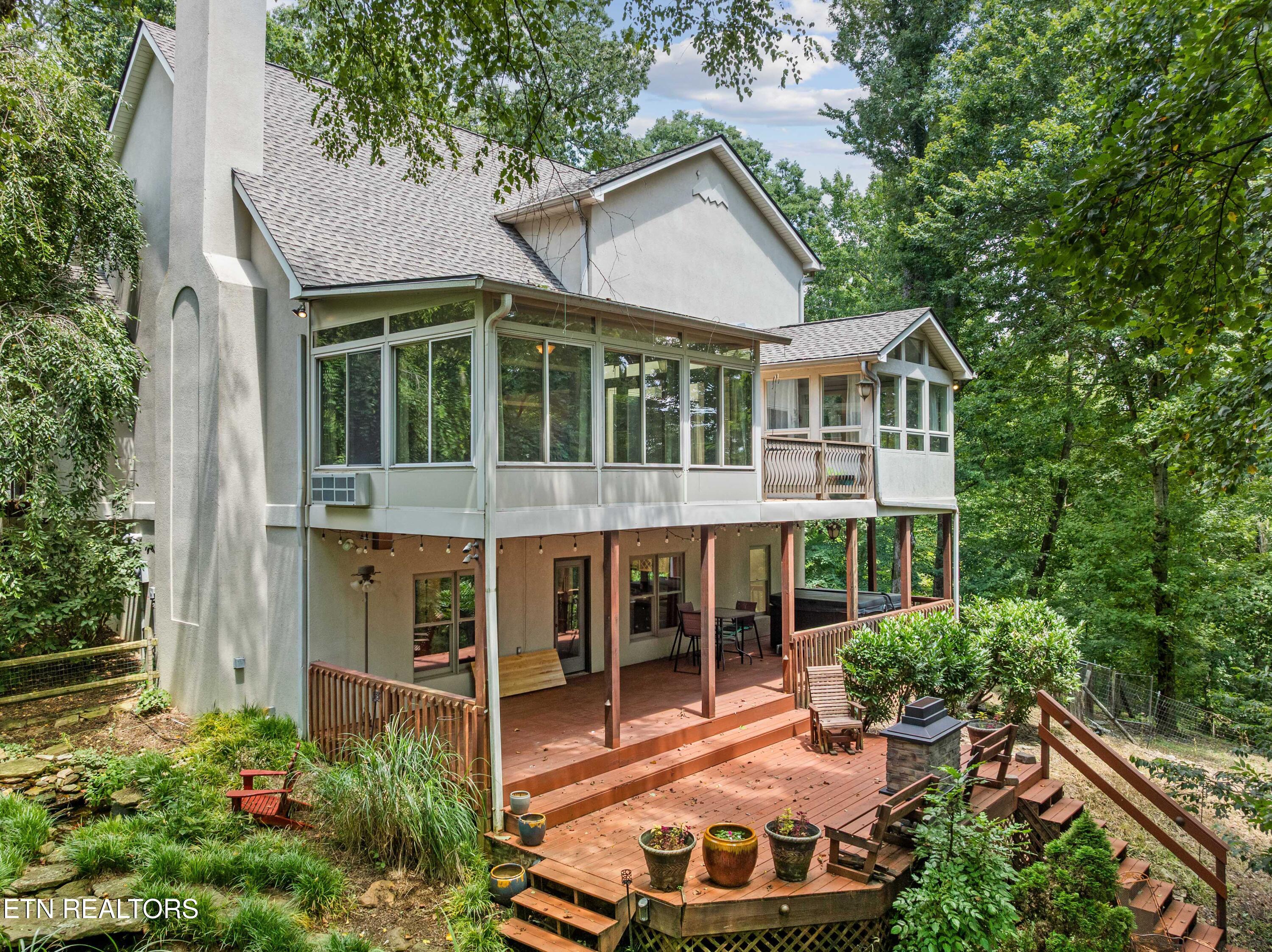 309 E Bullrun Valley Drive Heiskell TN 37754