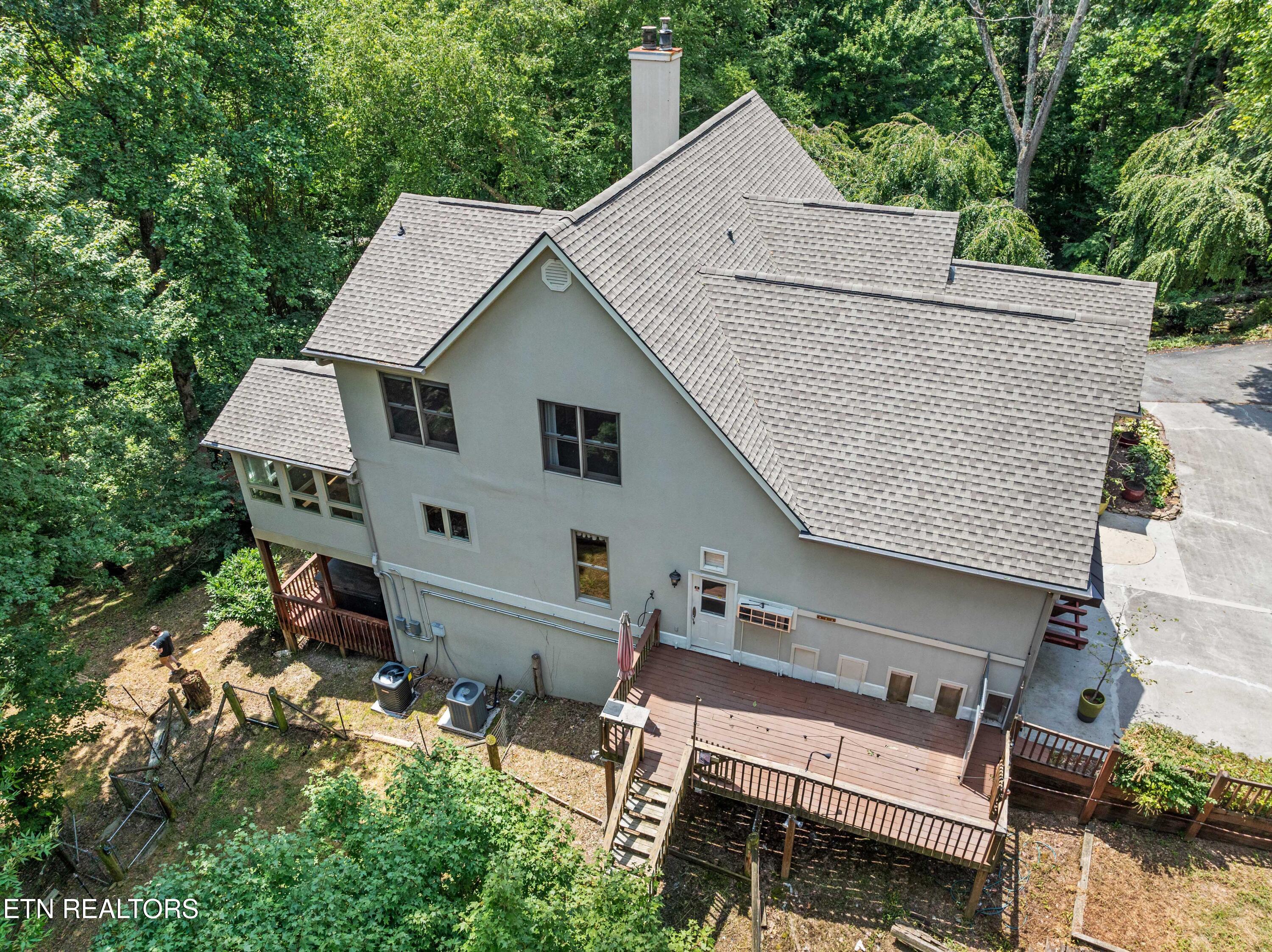 309 E Bullrun Valley Drive Heiskell TN 37754