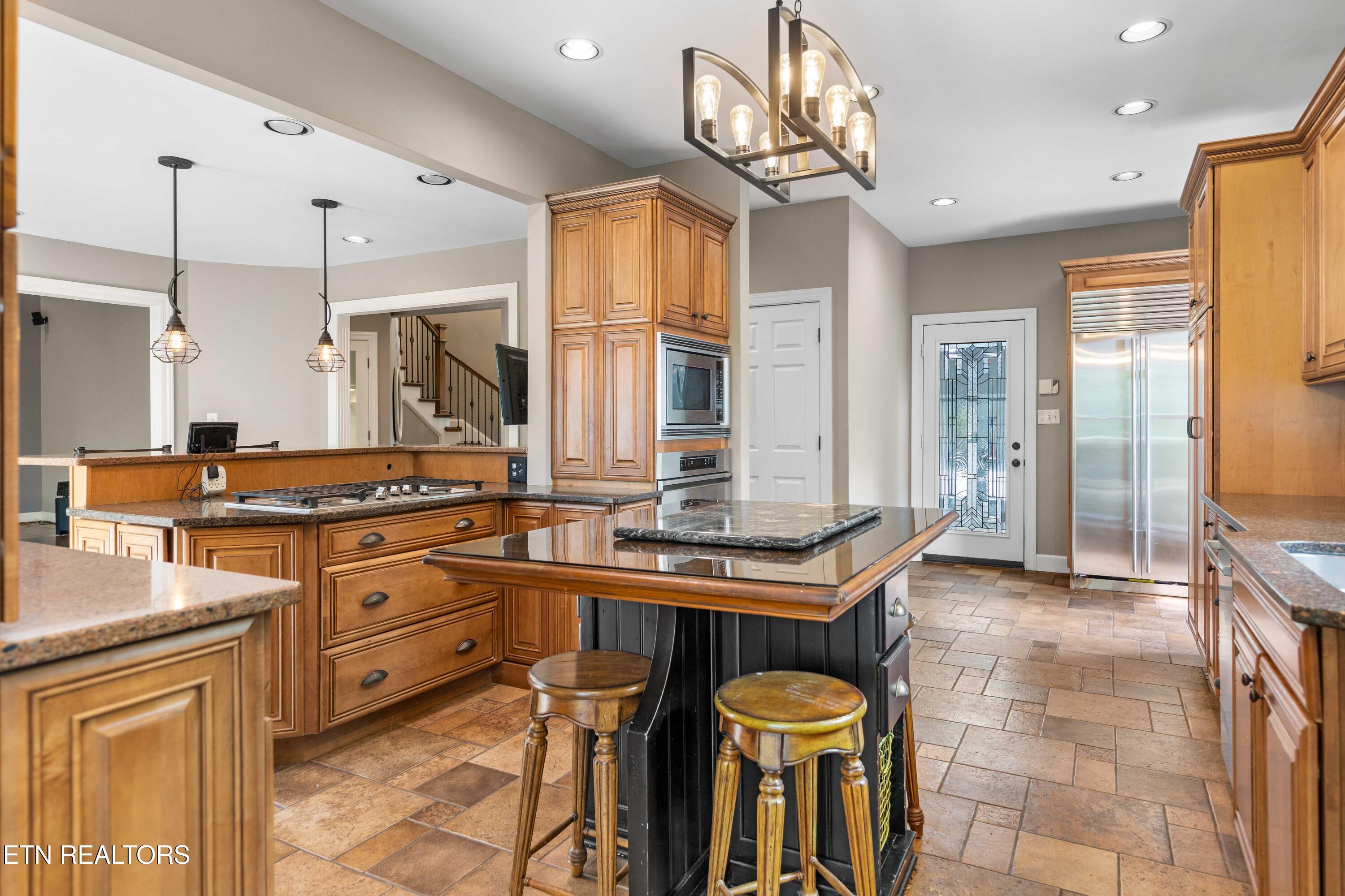 309 E Bullrun Valley Drive Heiskell TN 37754