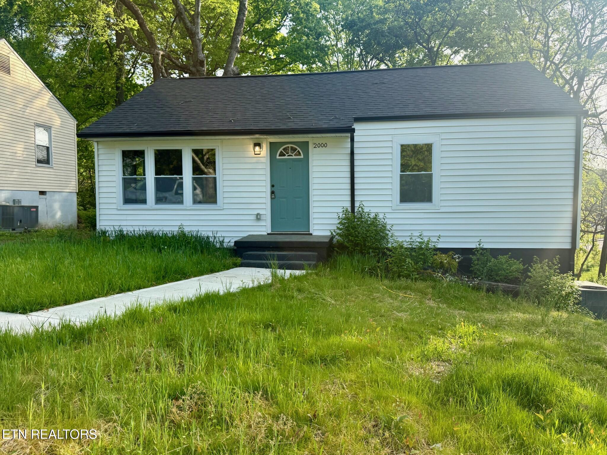 2000 N Park Boulevard Knoxville TN 37917