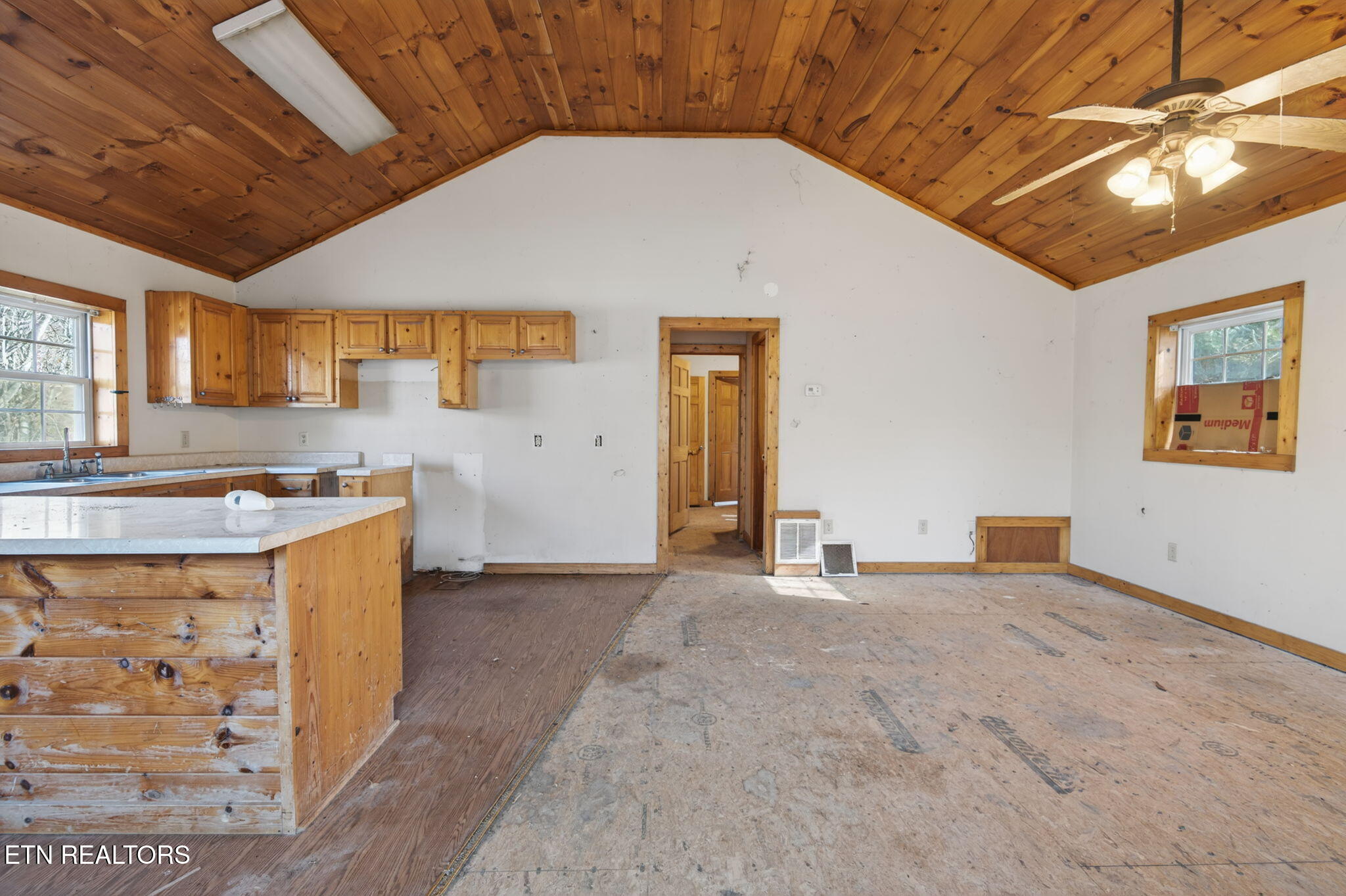 772 Goose Creek Seymour TN 37865