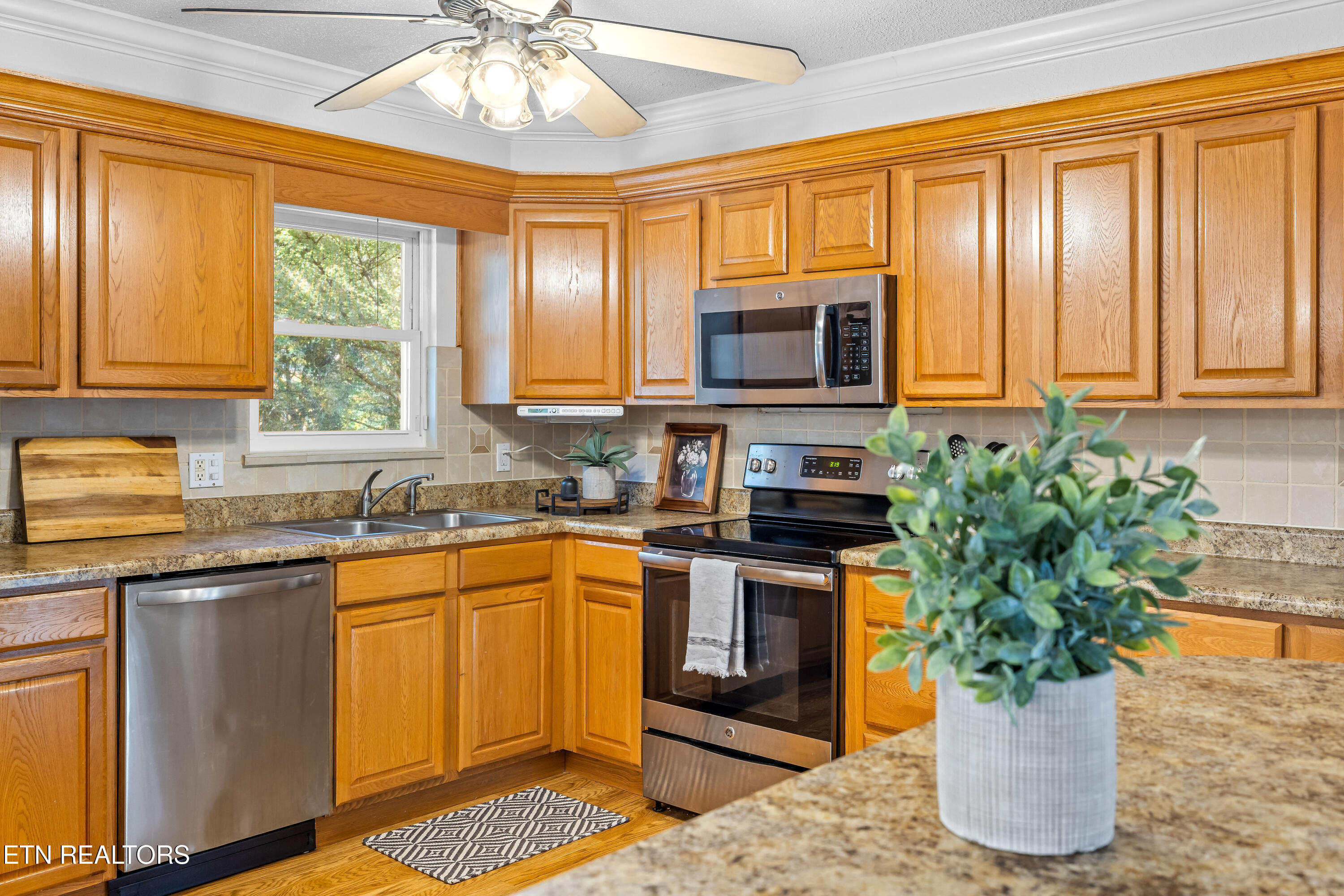 11909 Midhurst Drive Knoxville TN 37934