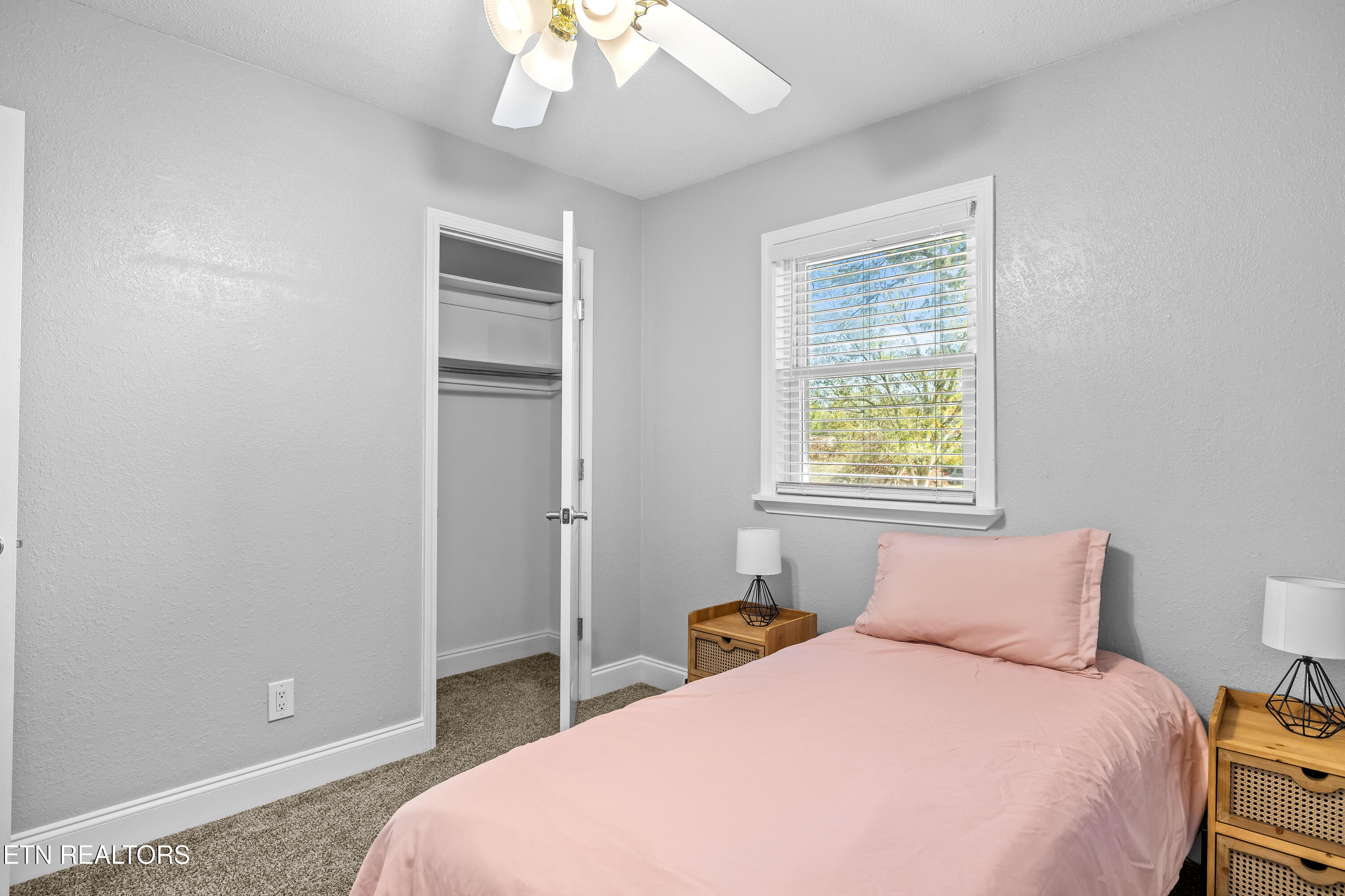 11909 Midhurst Drive Knoxville TN 37934