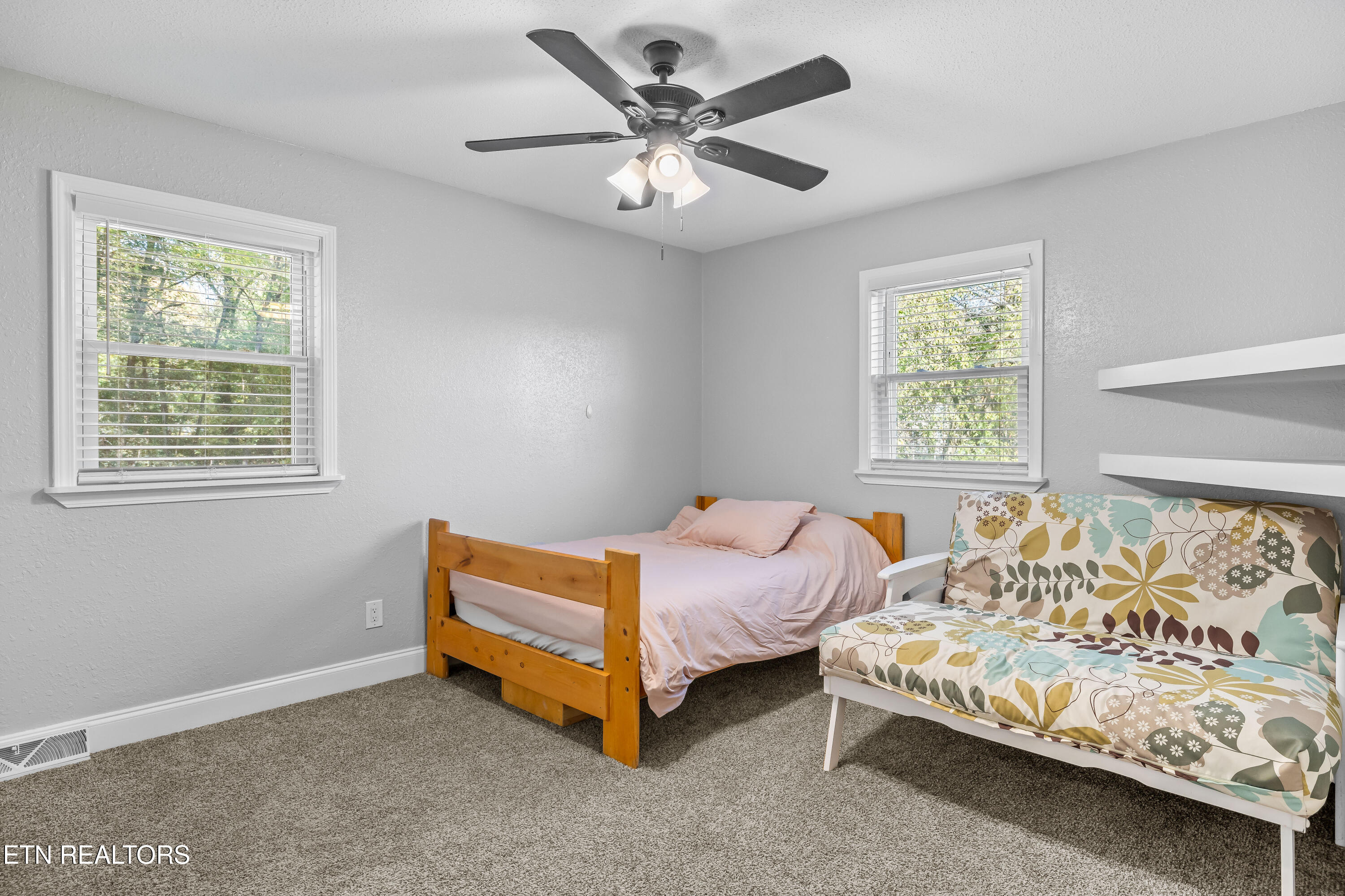 11909 Midhurst Drive Knoxville TN 37934