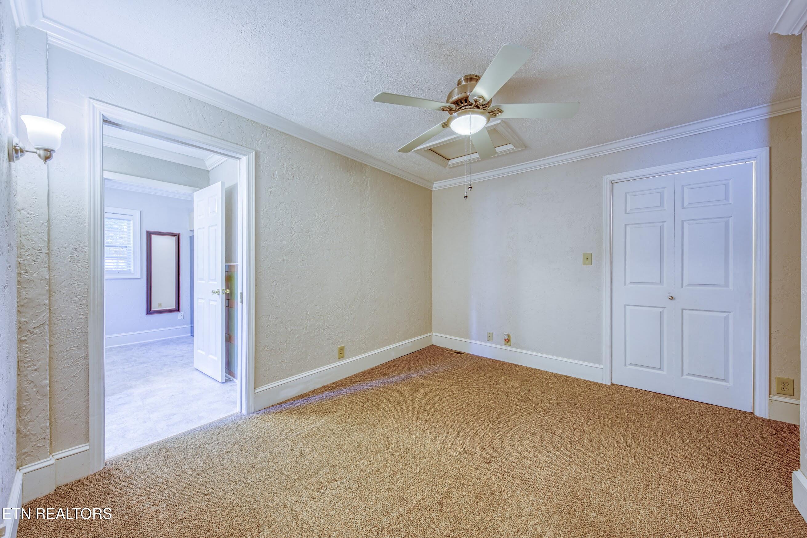 102 Decatur Road Oak Ridge TN 37830