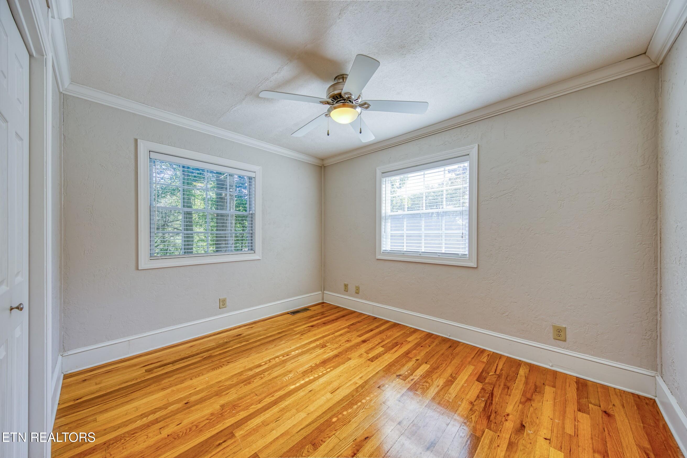 102 Decatur Road Oak Ridge TN 37830